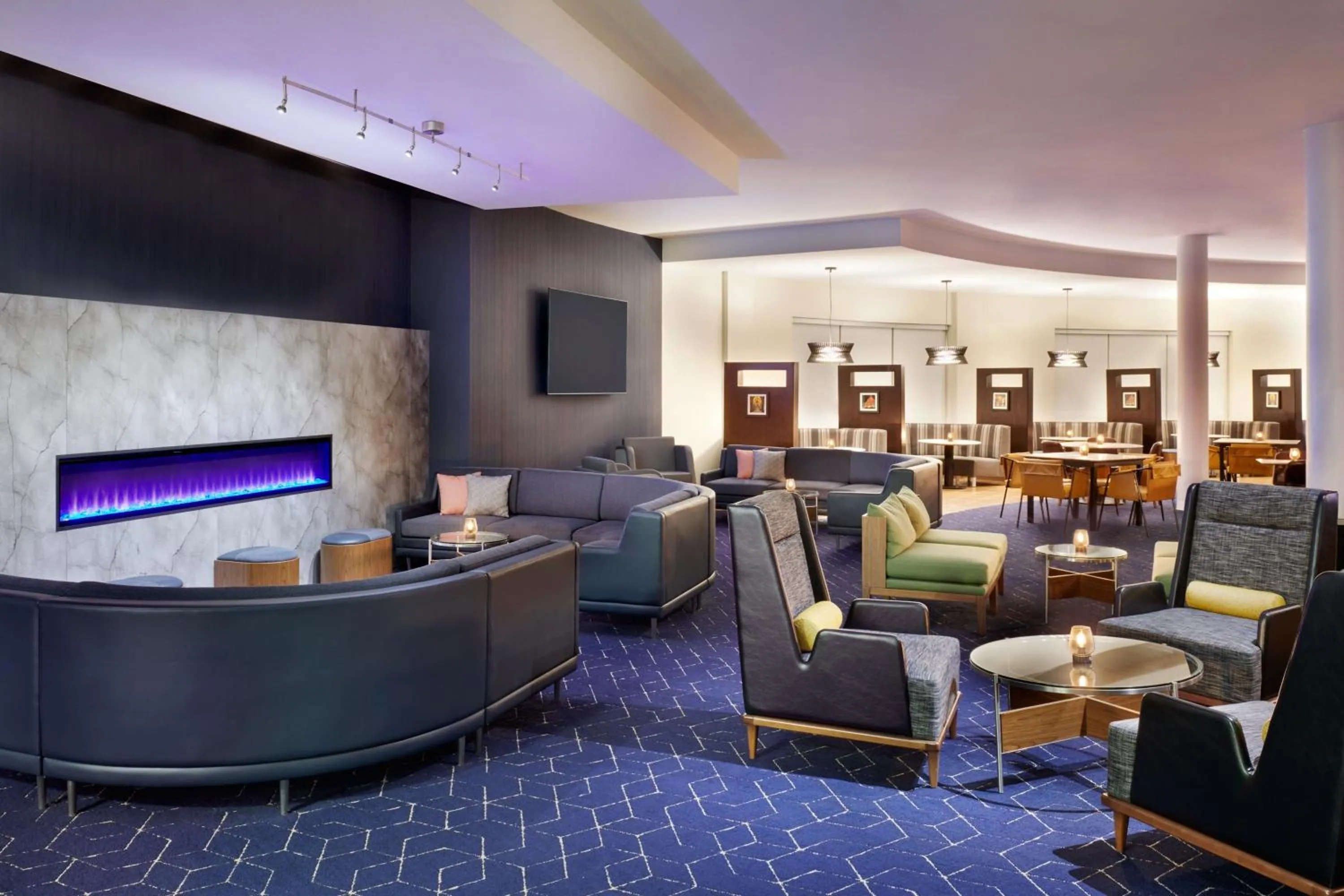 Restaurant/places to eat in Courtyard by Marriott Ottawa East