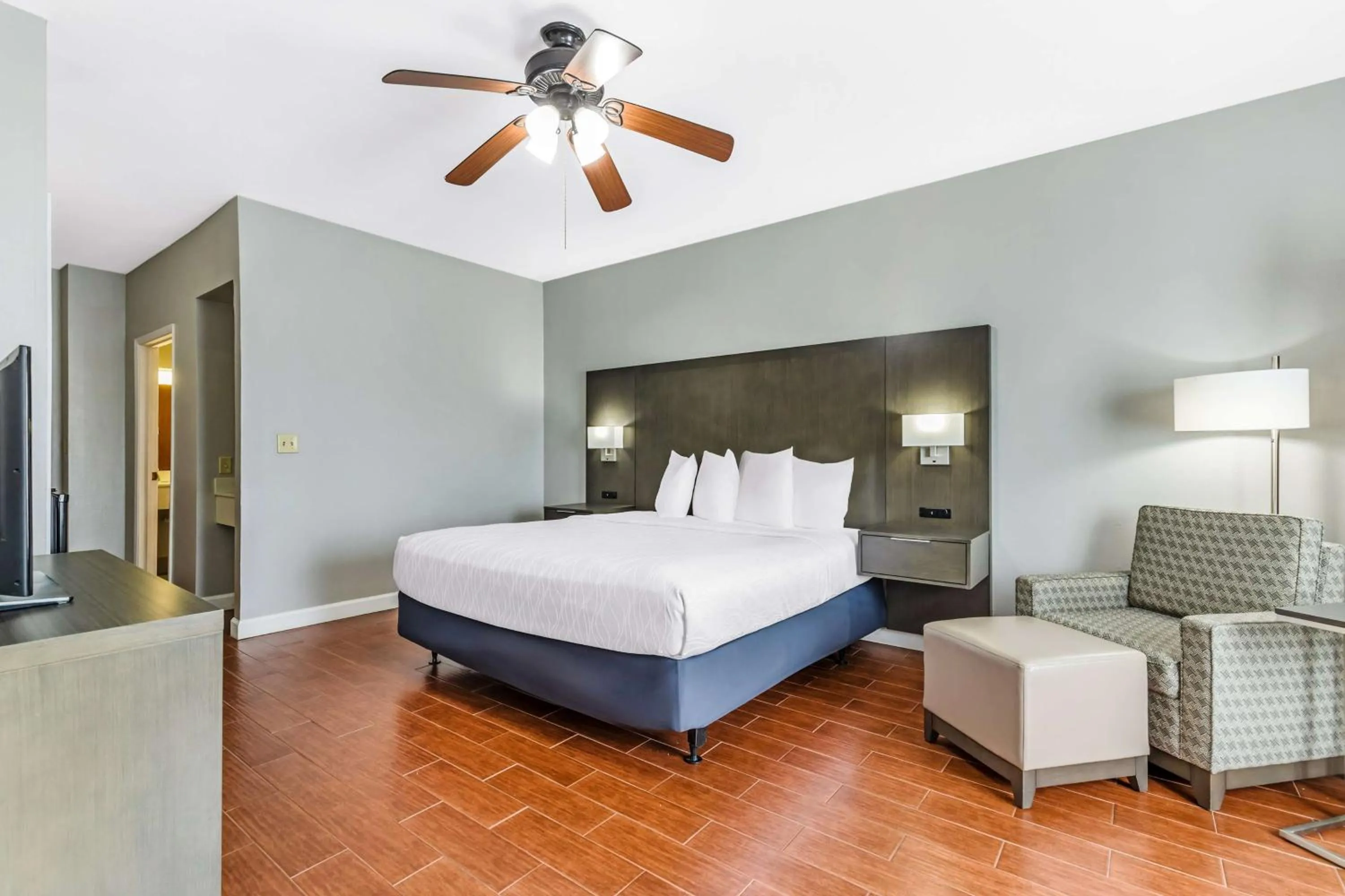 Photo of the whole room, Bed in Best Western Port Lavaca Inn