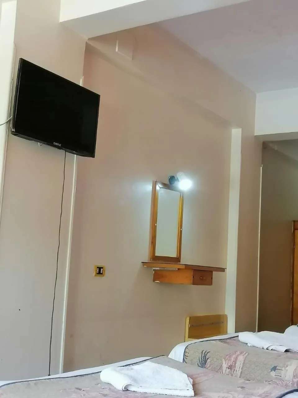 Bed in Rezeiky Hotel & Camp