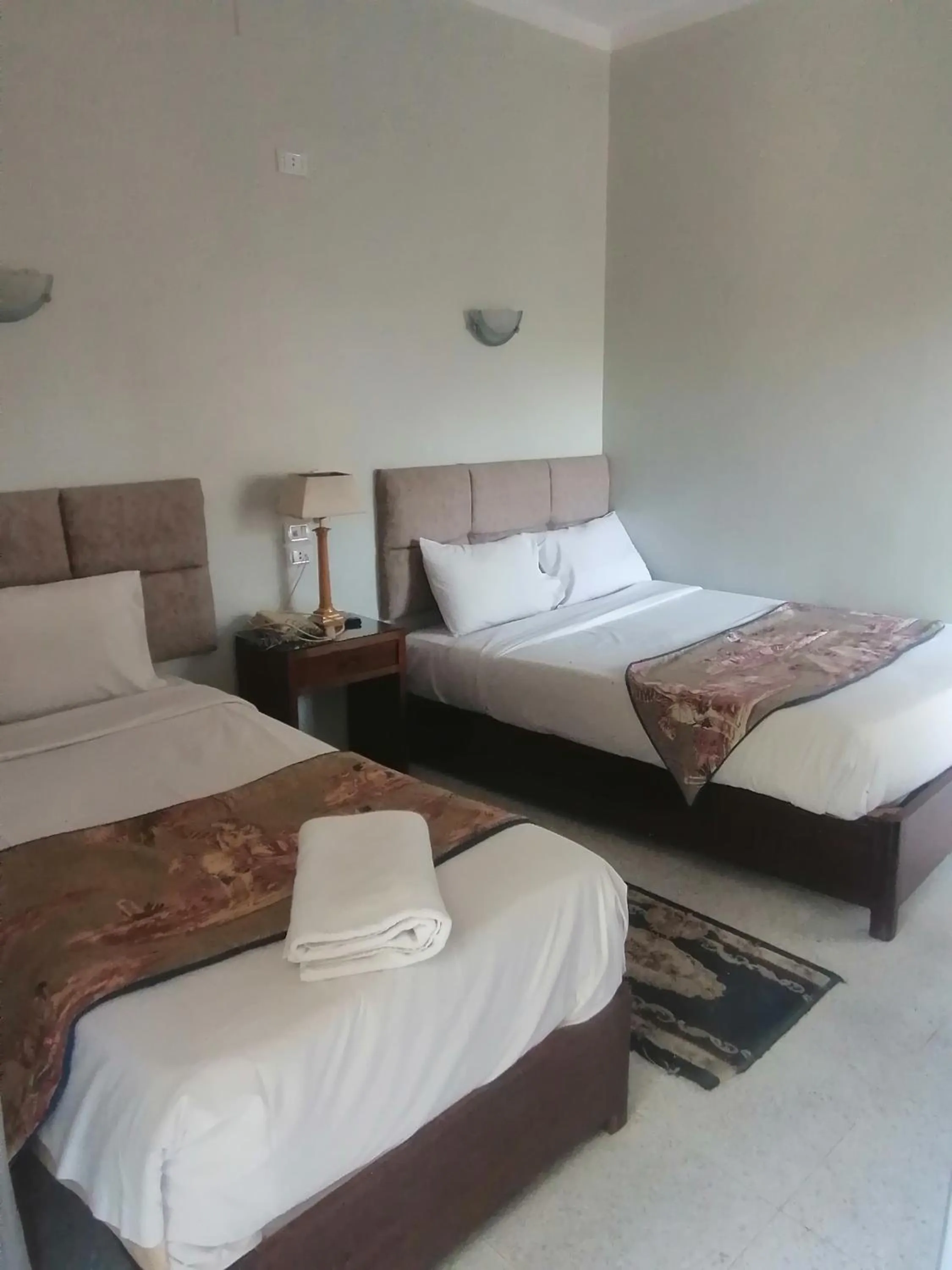 Bed in Rezeiky Hotel & Camp