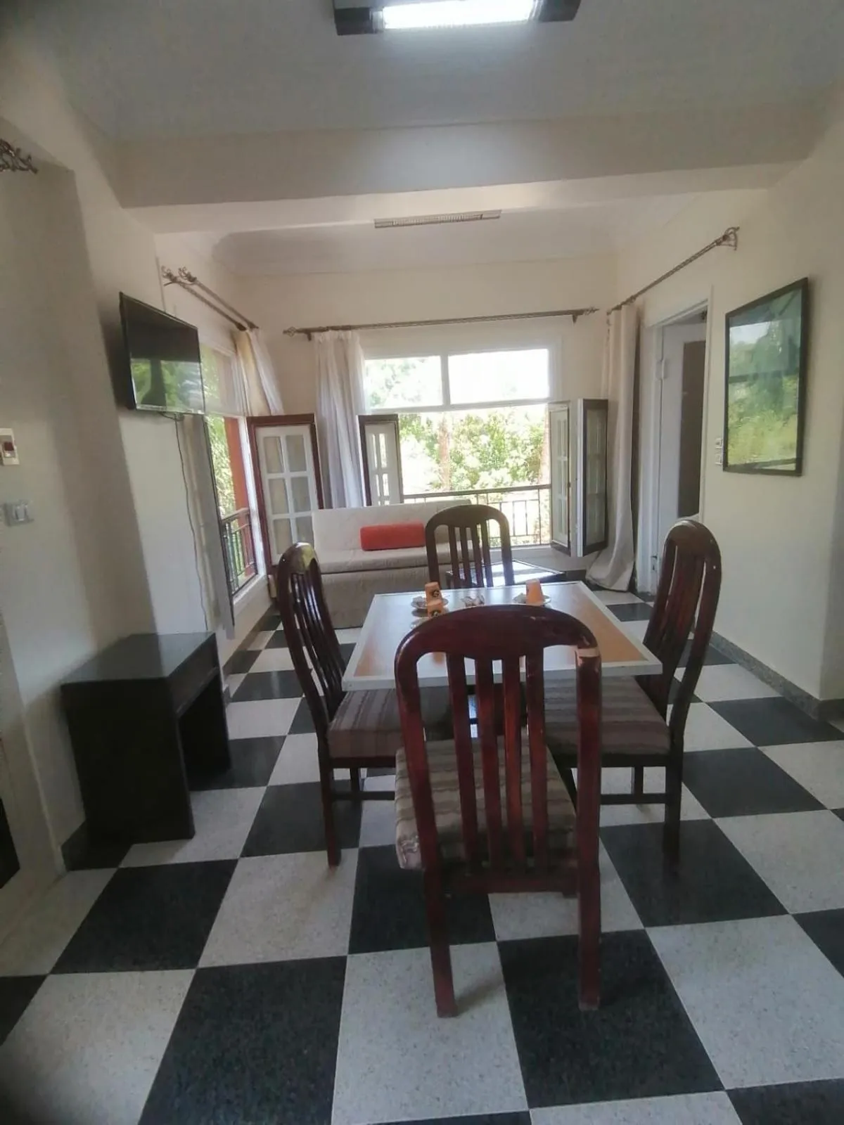 Rezeiky Hotel & Camp