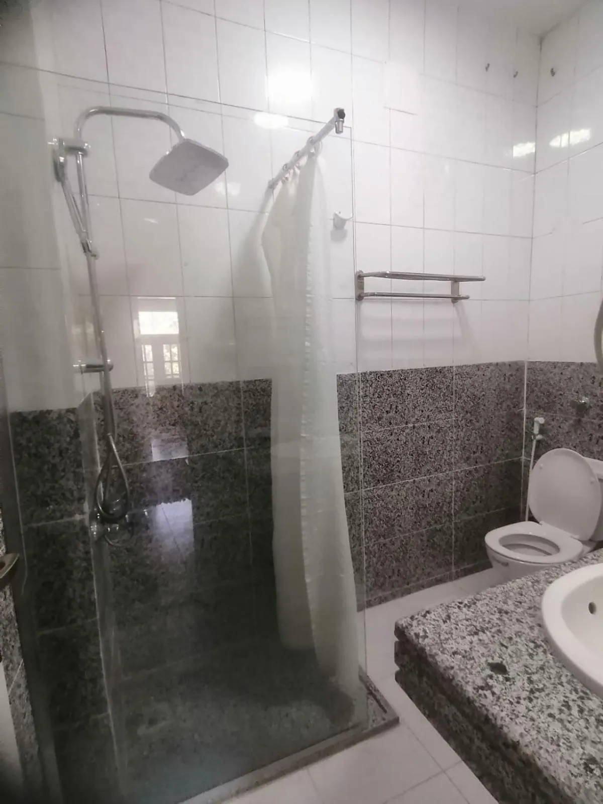 Rezeiky Hotel & Camp