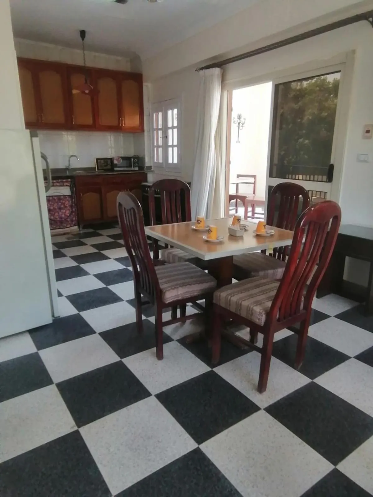 Rezeiky Hotel & Camp