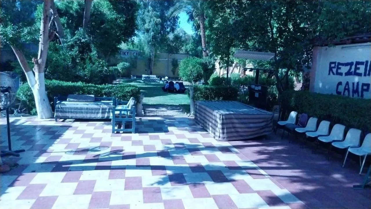 Rezeiky Hotel & Camp