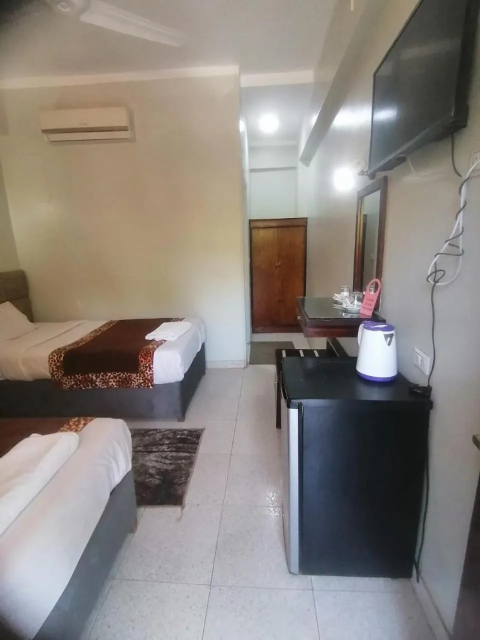 Bed in Rezeiky Hotel & Camp