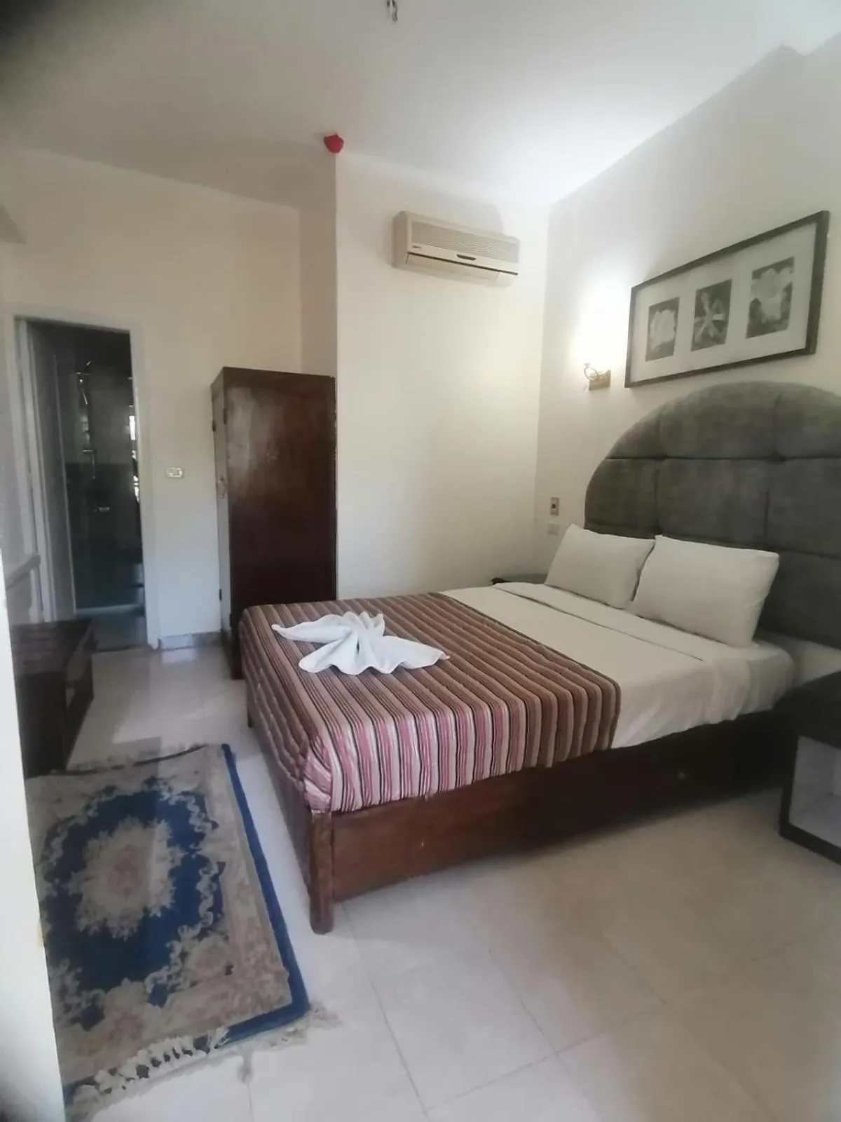 Bed in Rezeiky Hotel & Camp