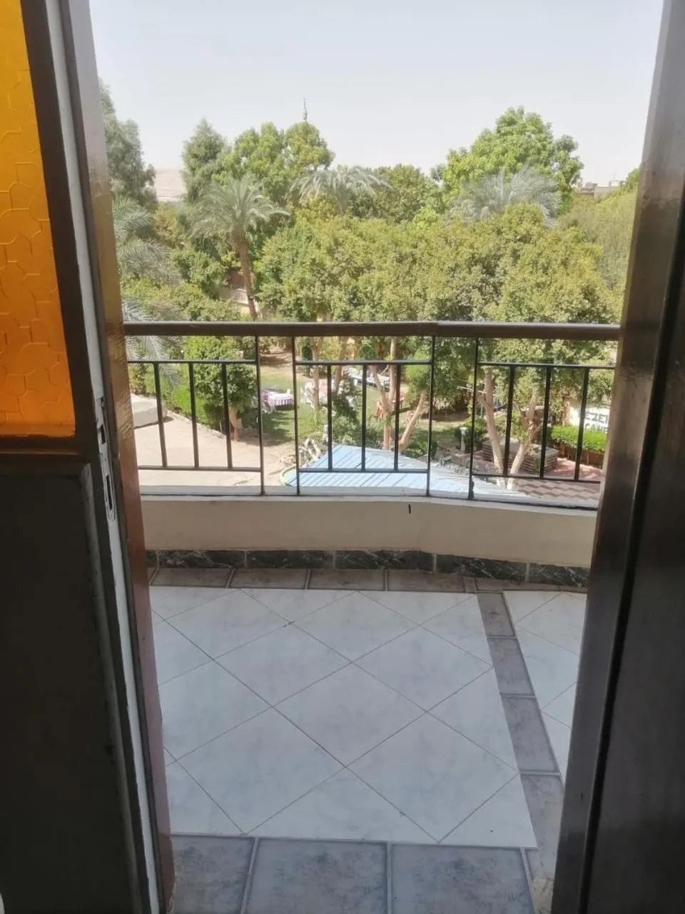 Rezeiky Hotel & Camp