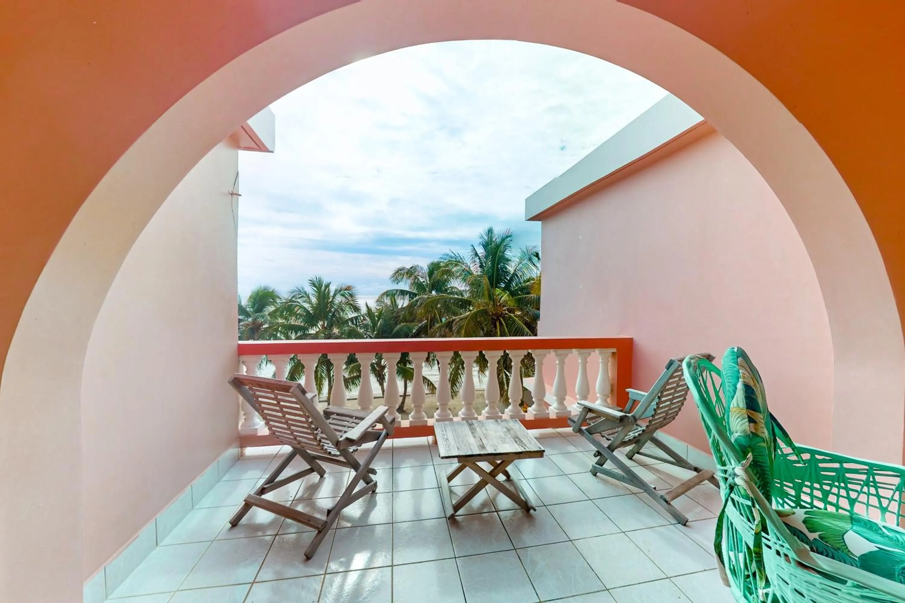 Palm @ Caribe Island