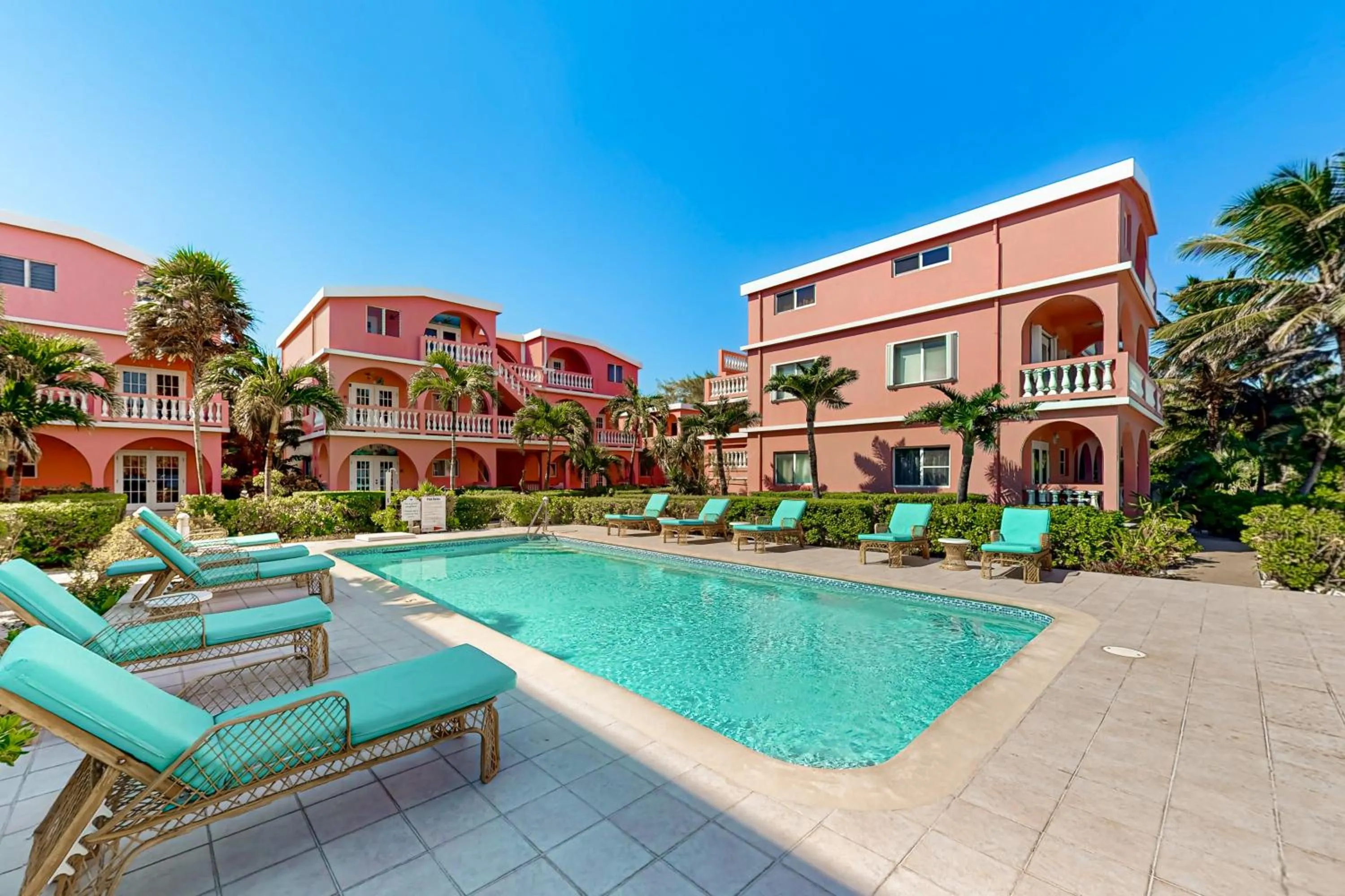 Palm @ Caribe Island