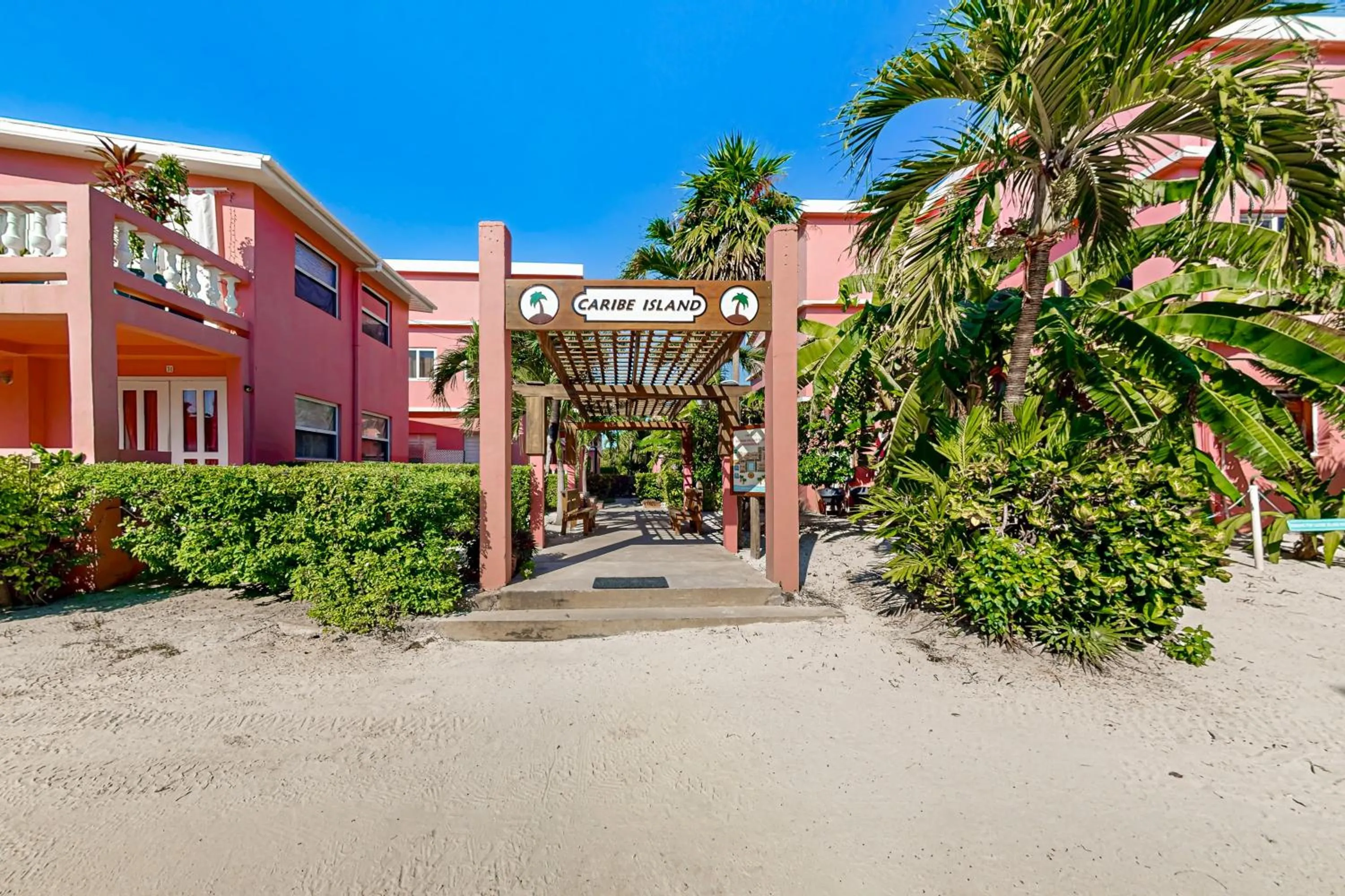 Palm @ Caribe Island