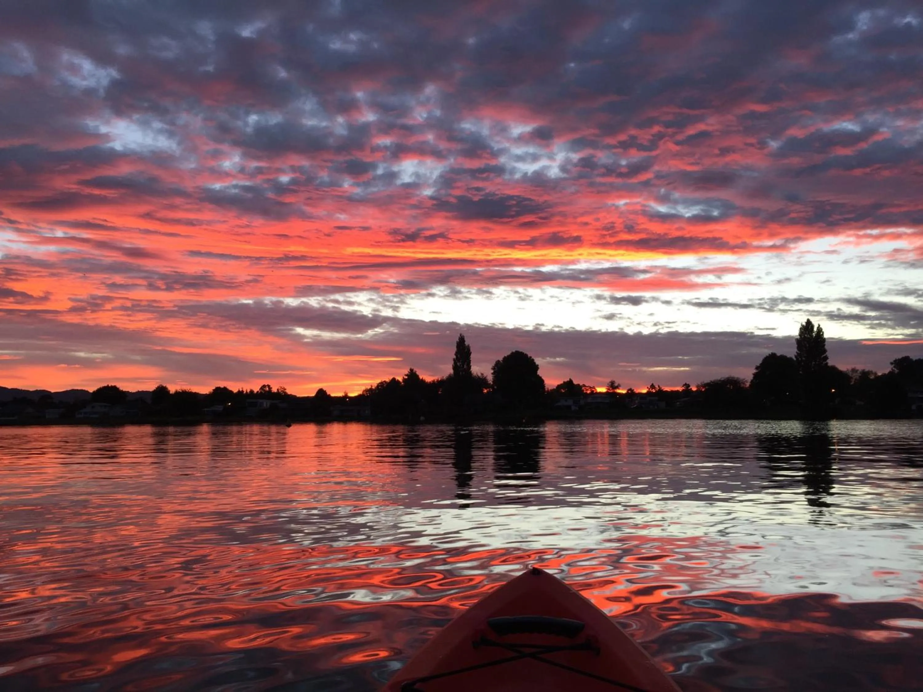 Fishing in Jack & Di's Lakefront Motel