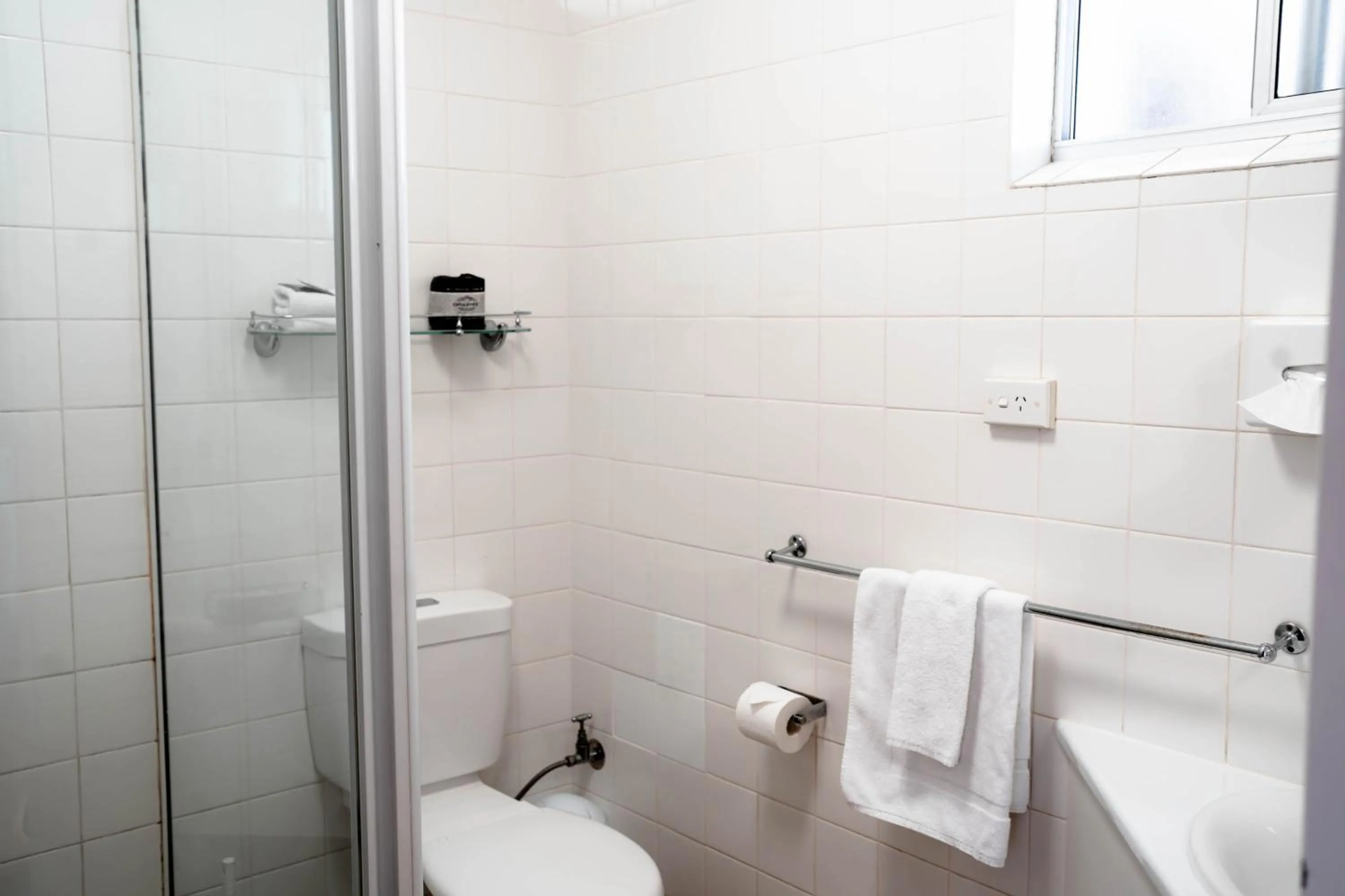 Shower in Buckaroo Motor Inn