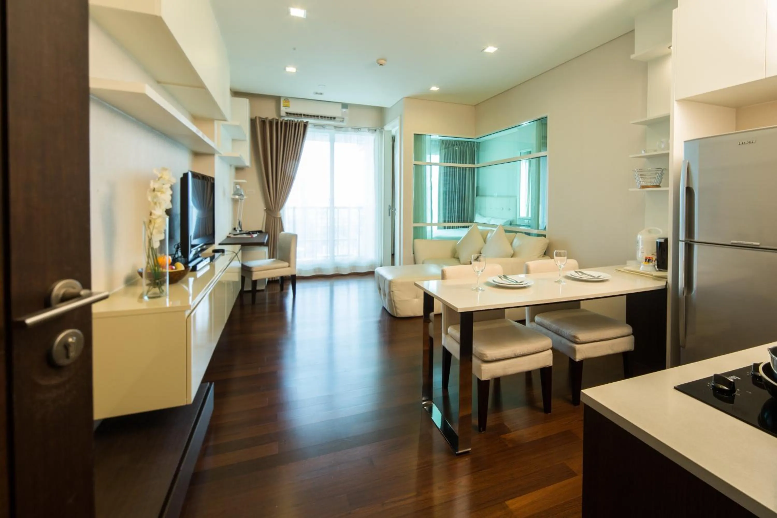 Kitchen or kitchenette in Ivy Thonglor 55