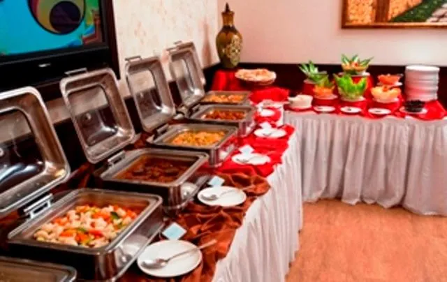 Food and drinks in Icon Hotel Apartments