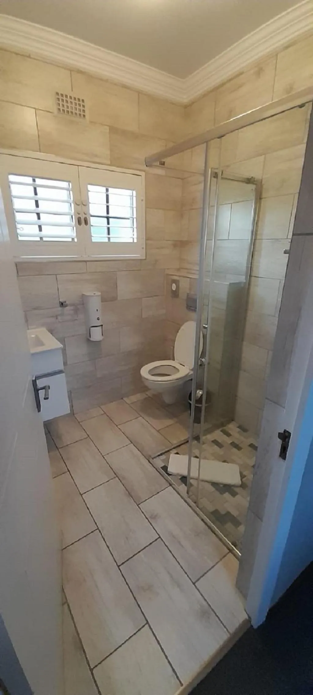 Bathroom in On The Estuary