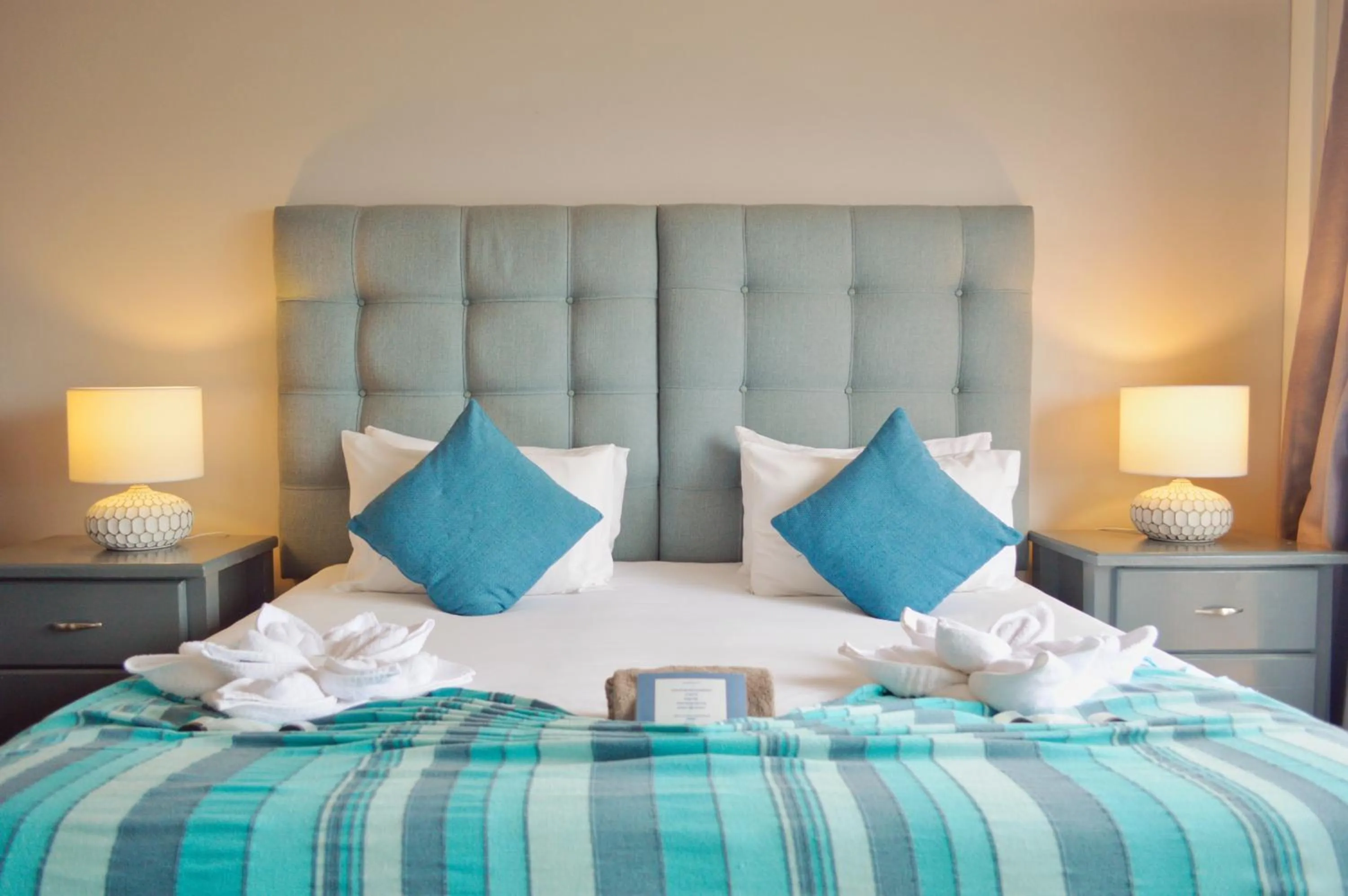 Bed in On The Estuary