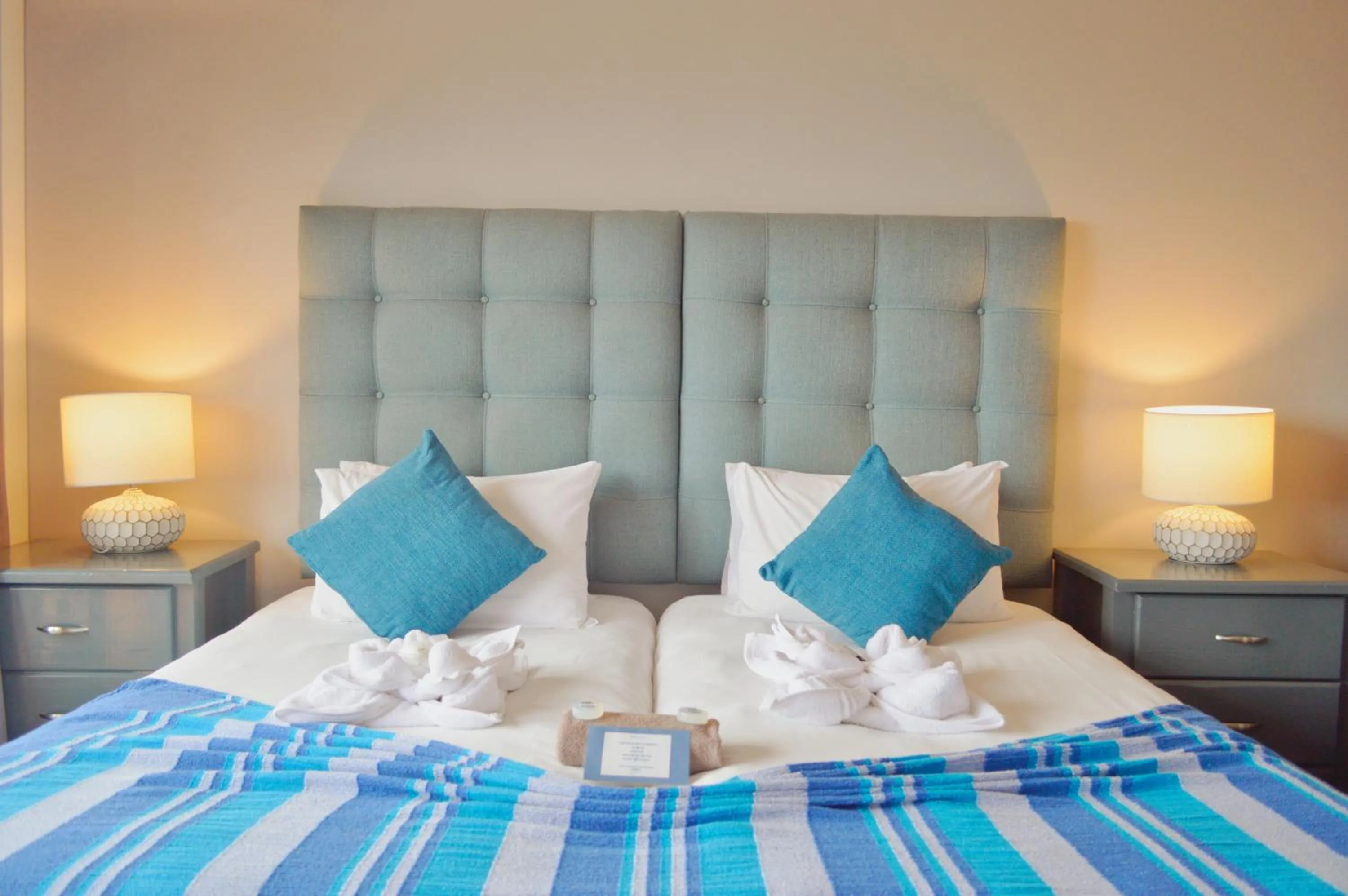 Bed in On The Estuary