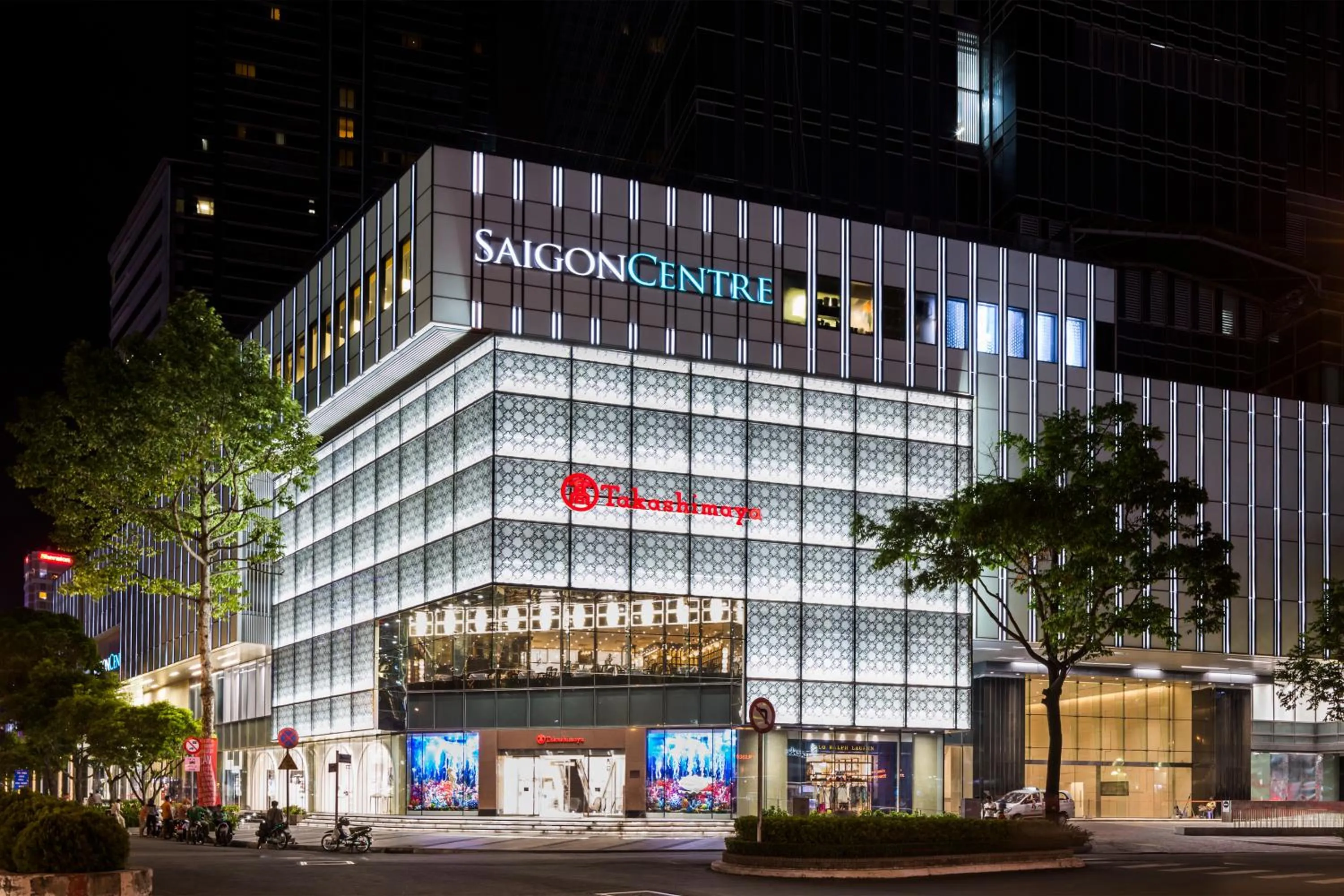 Shopping Area in Sedona Suites Ho Chi Minh City