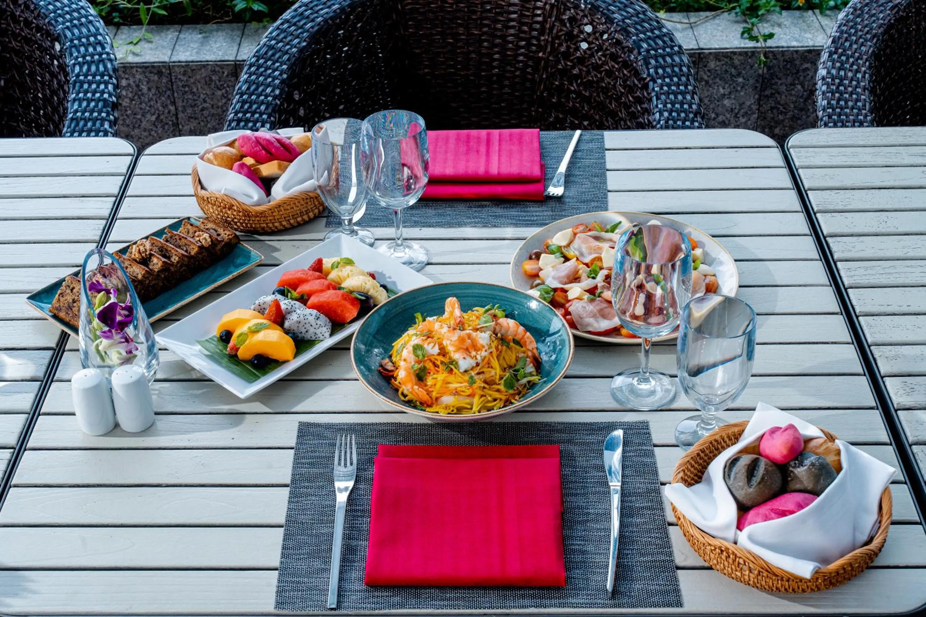 Food in Sedona Suites Ho Chi Minh City