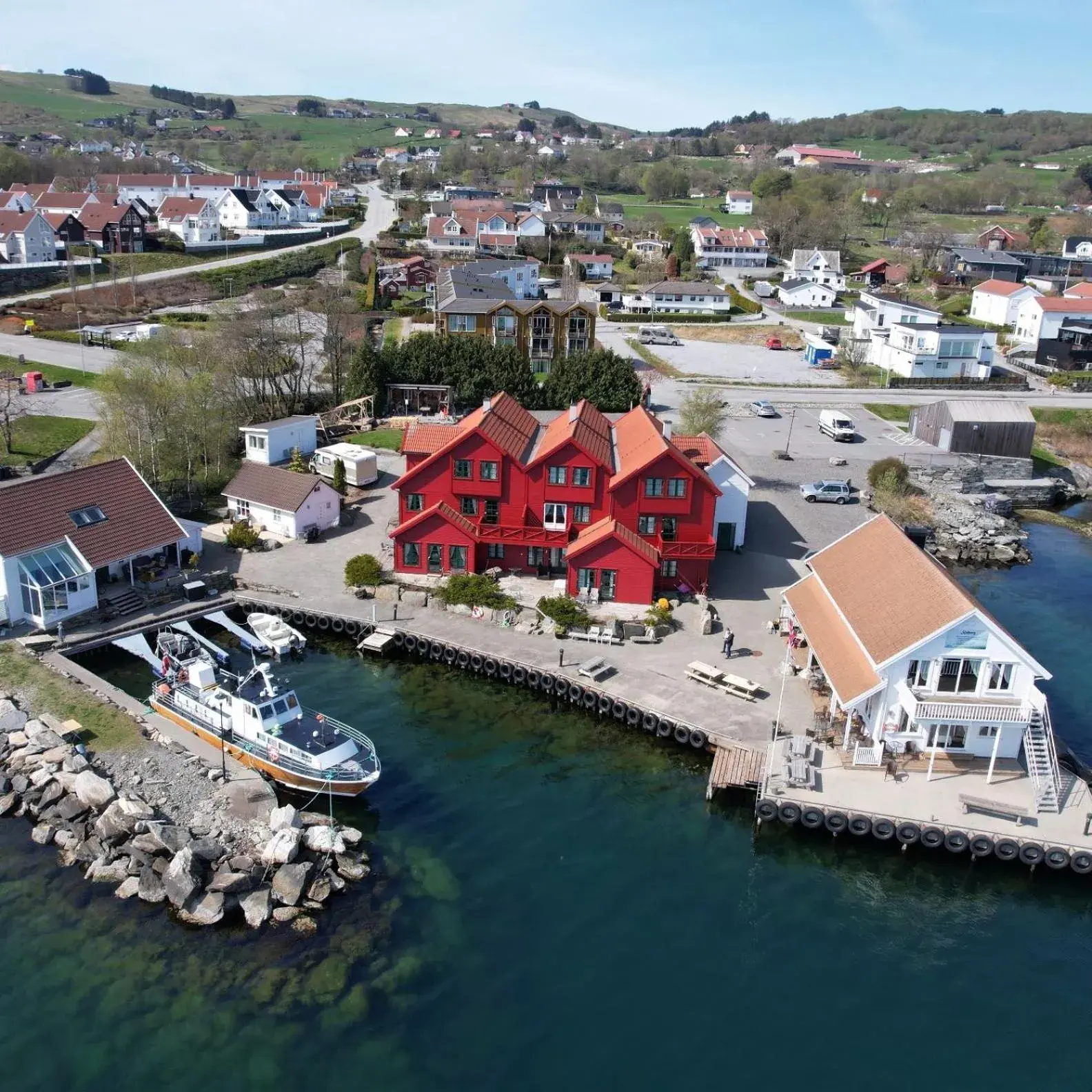 Two-Bedroom Apartment (3 Adults) in Sjøberg Hotell og Ferie Leiligheter Two-Bedroom Apartment (3 Adults) in Sjøberg Hotell og Ferie Leiligheter