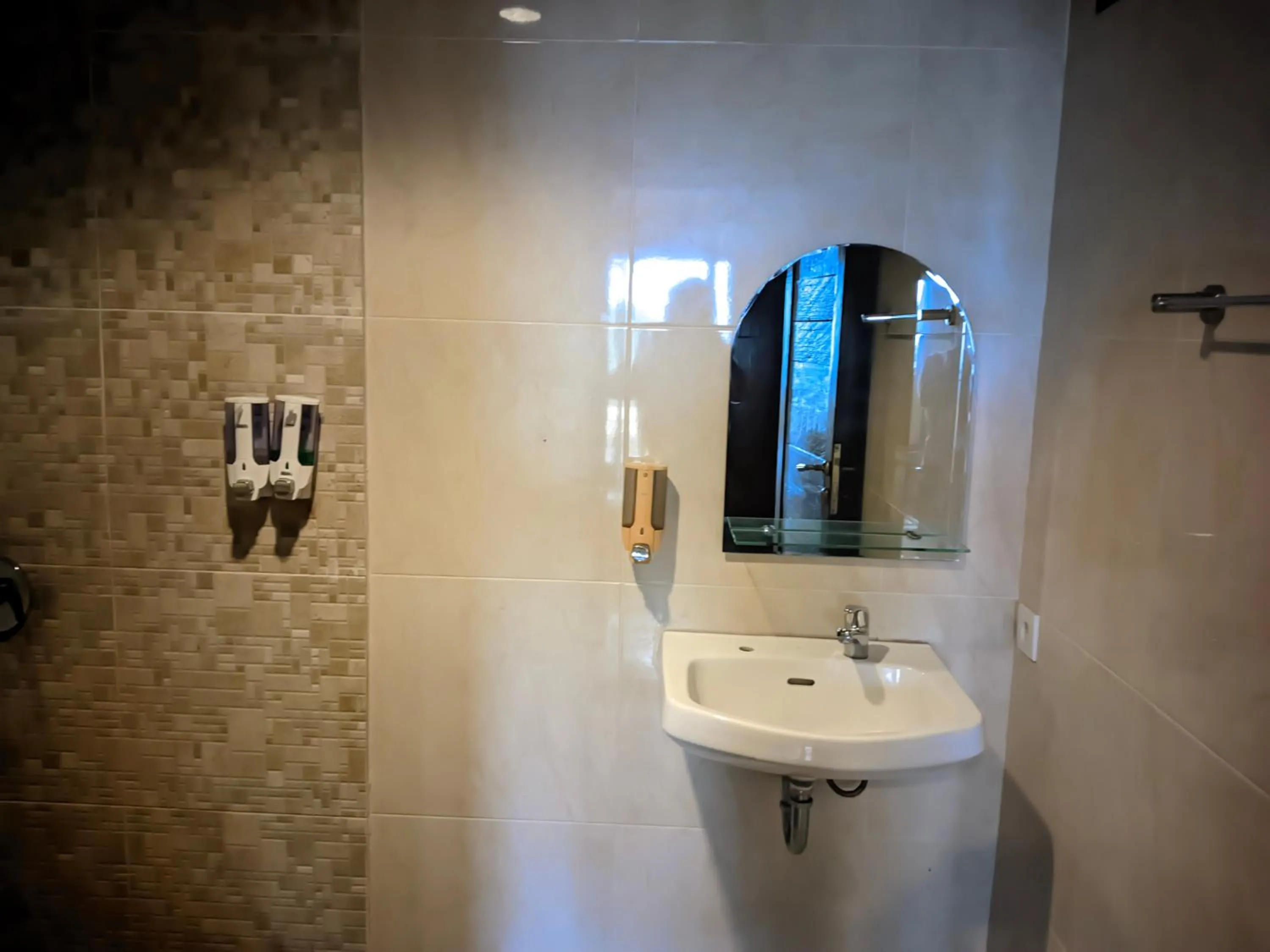 Shower in The Kawan Jimbaran