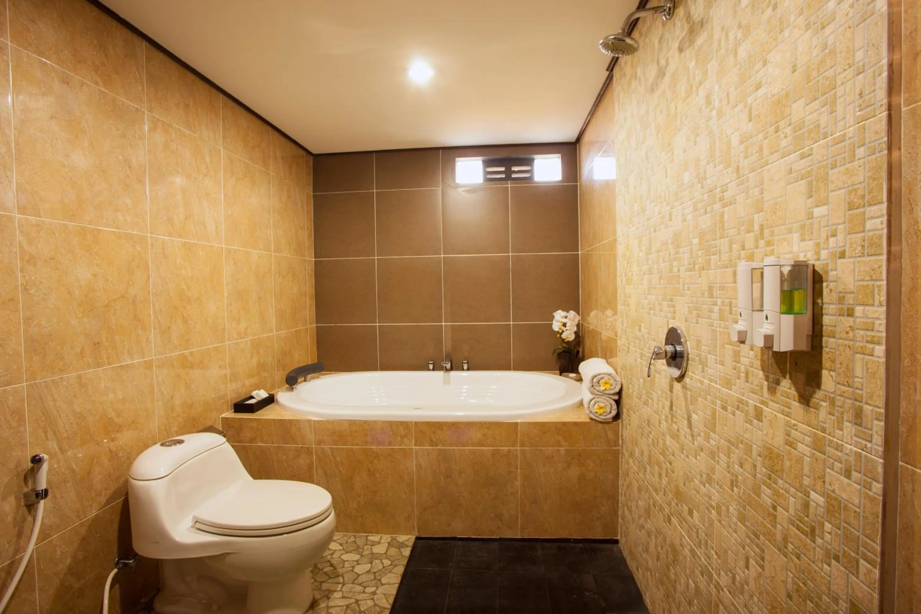Bathroom in The Kawan Jimbaran