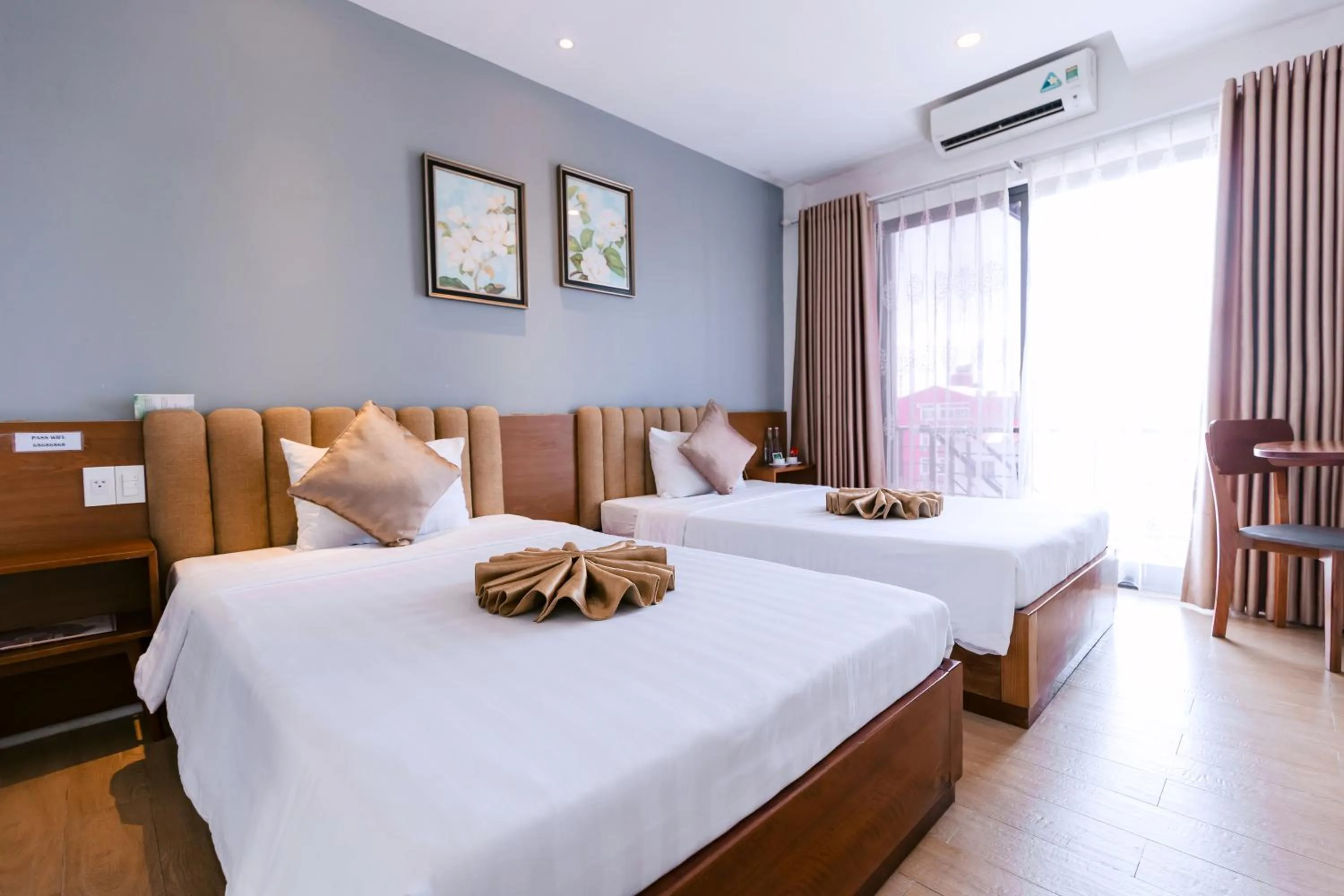 Bed in Gardenia Hue Hotel