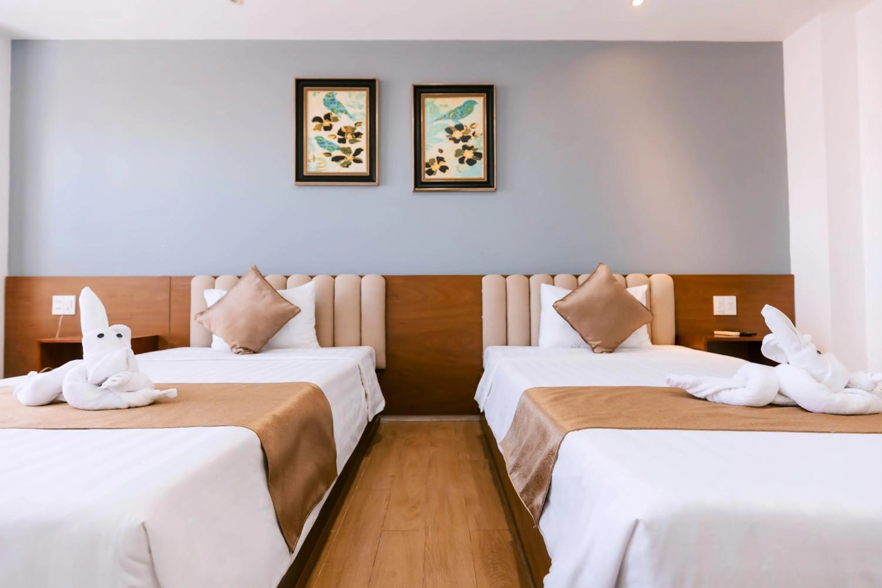 Bed in Gardenia Hue Hotel