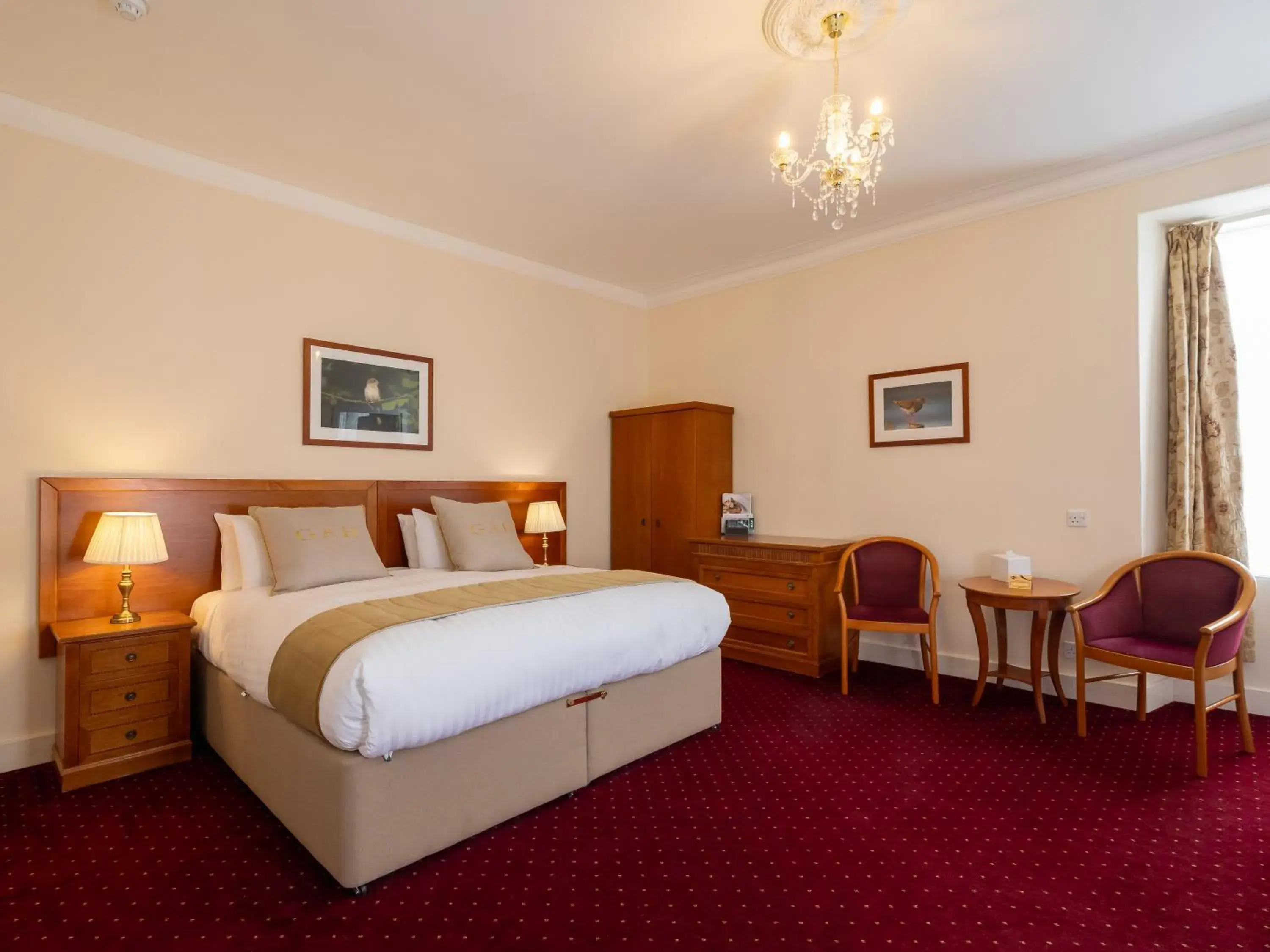 Double Room in Grant Arms Hotel Double Room in Grant Arms Hotel