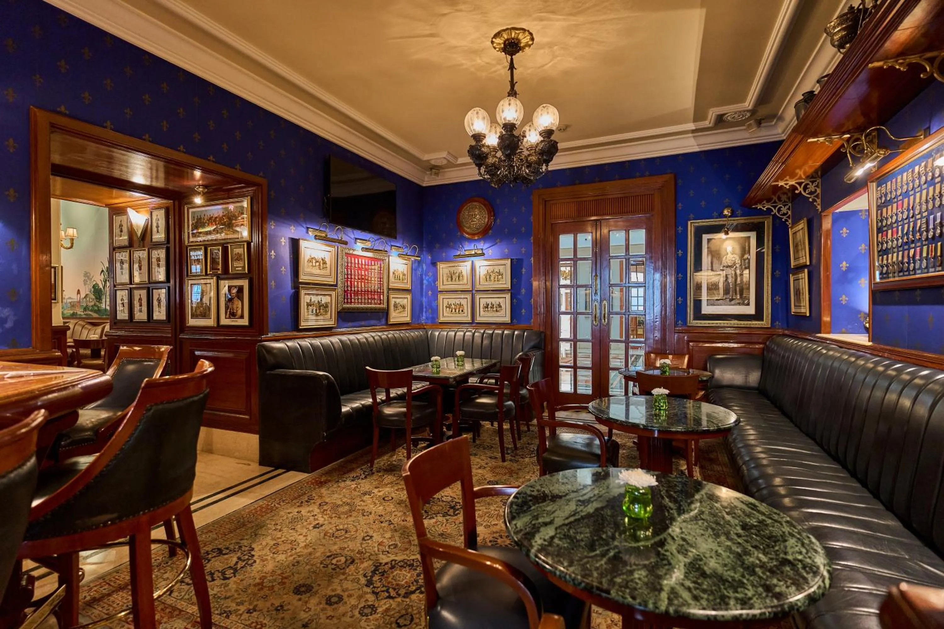 Restaurant/places to eat in The Imperial, New Delhi