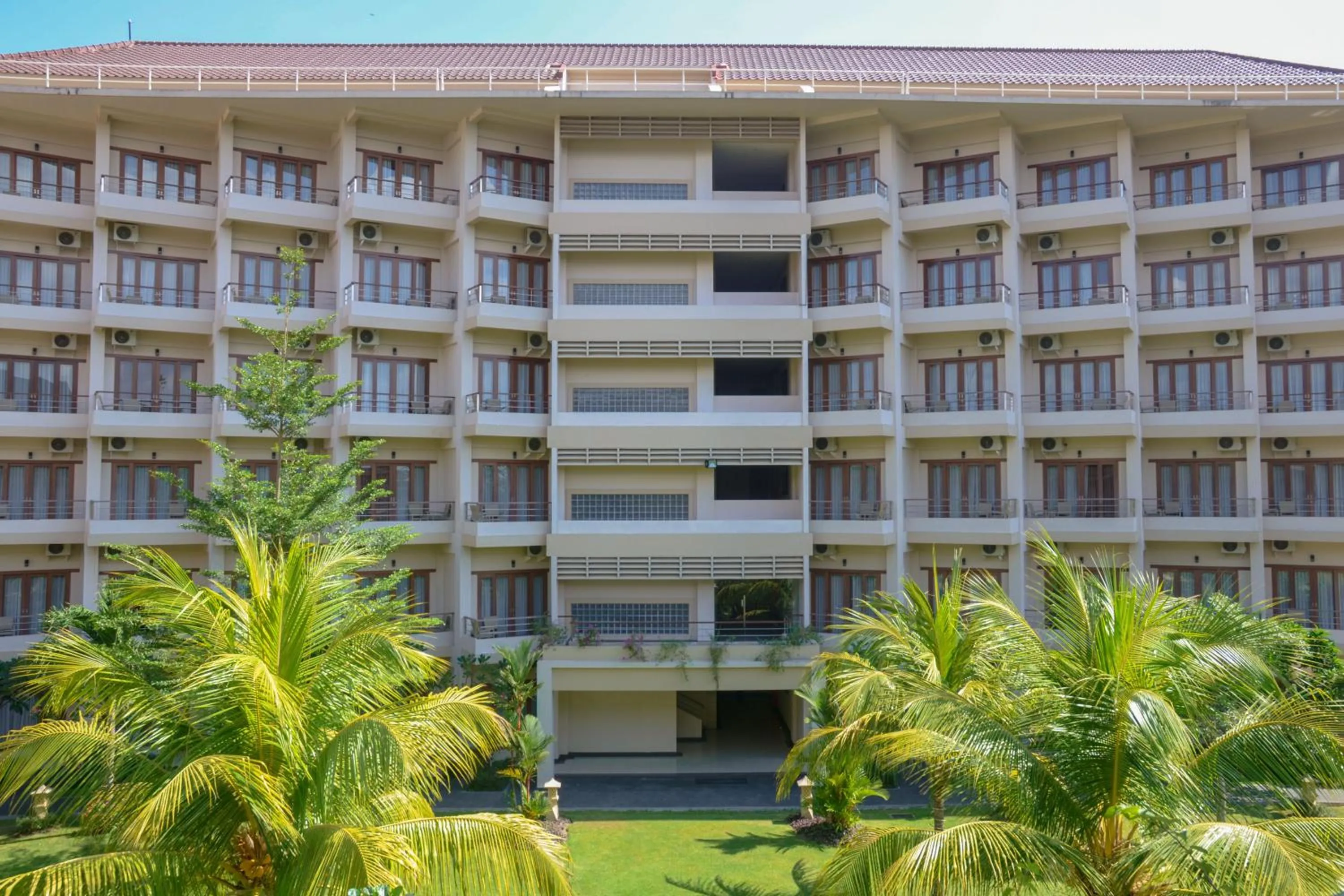 Property building in Lombok Raya Hotel