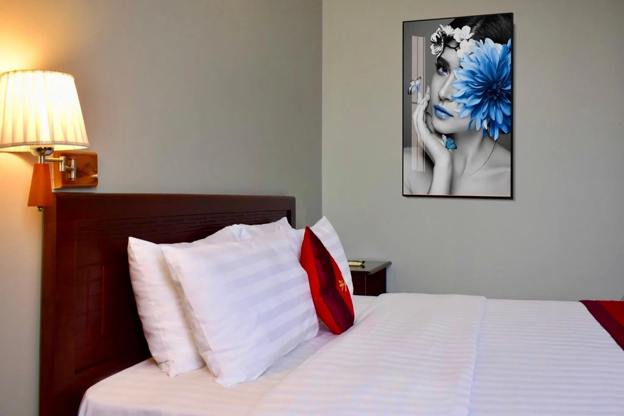 Bed in Đông Xuyên Hotel