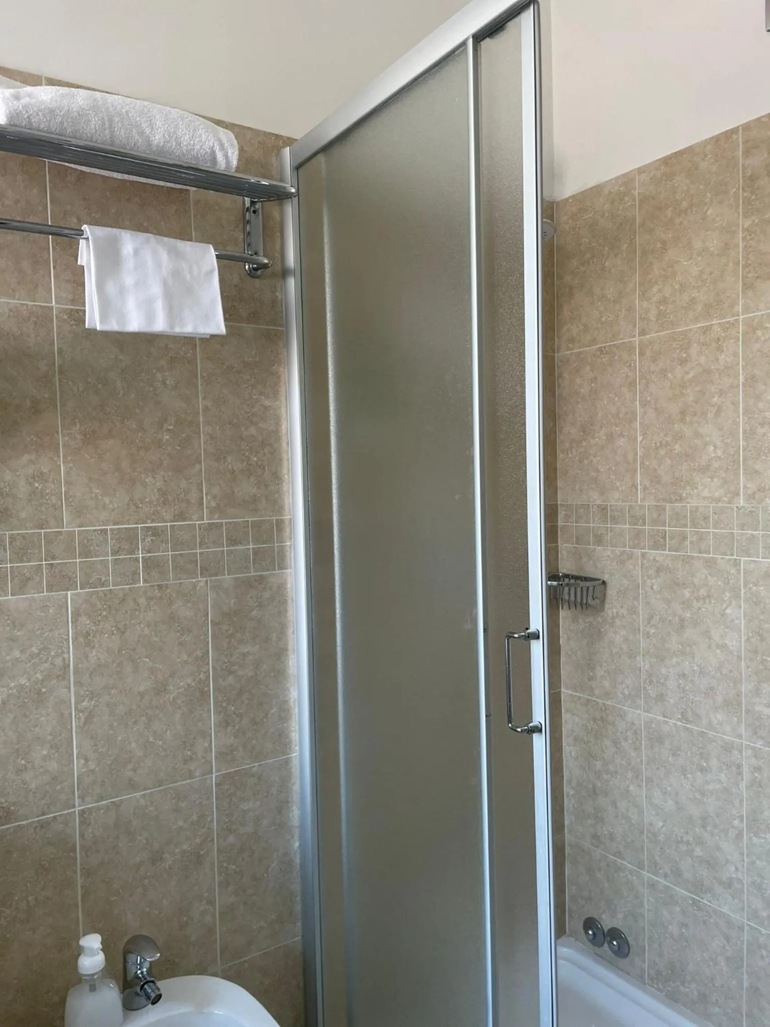 Shower in Hotel San Marco