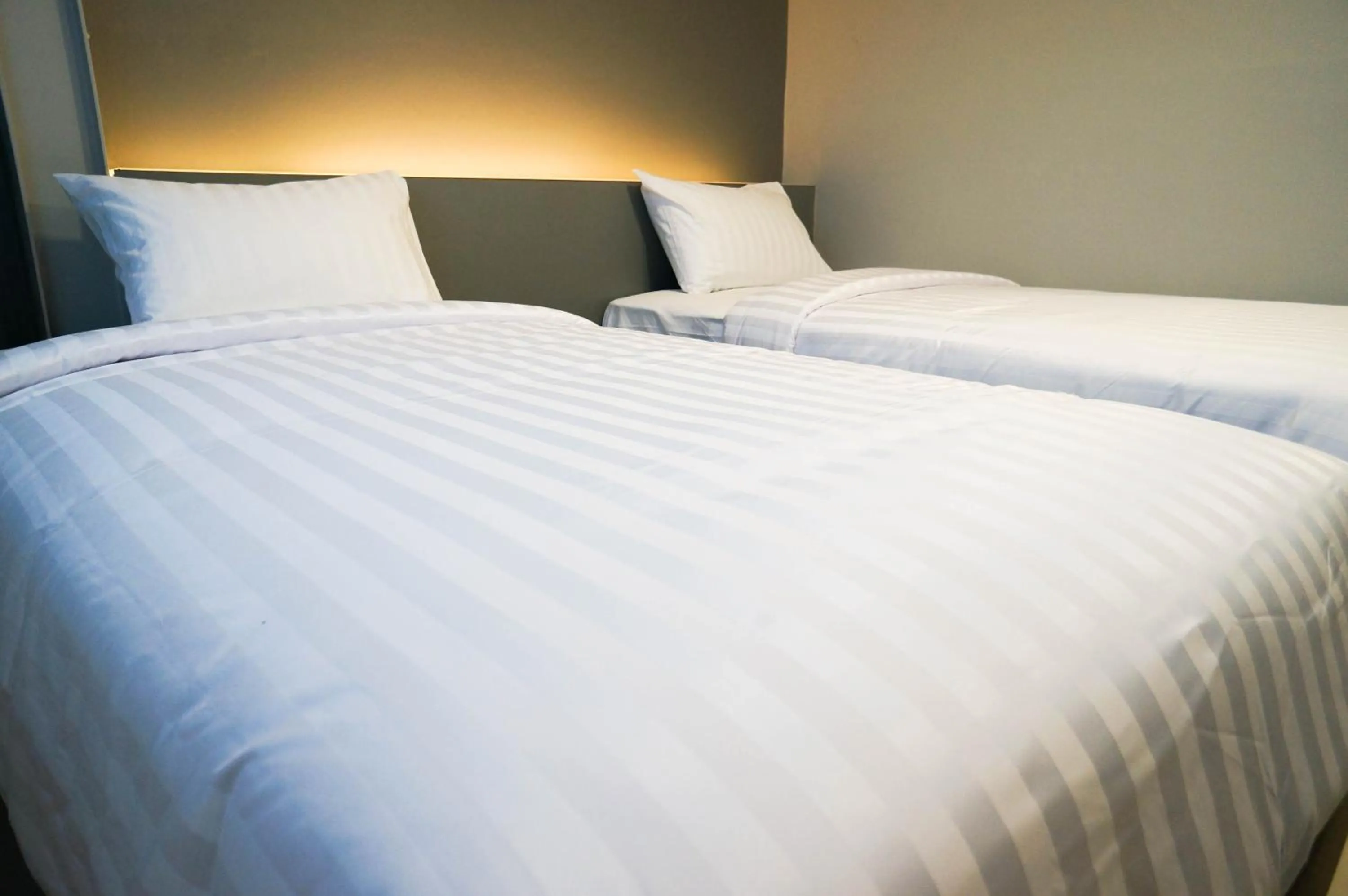 Bed in Lux Rooms Night Bazaar