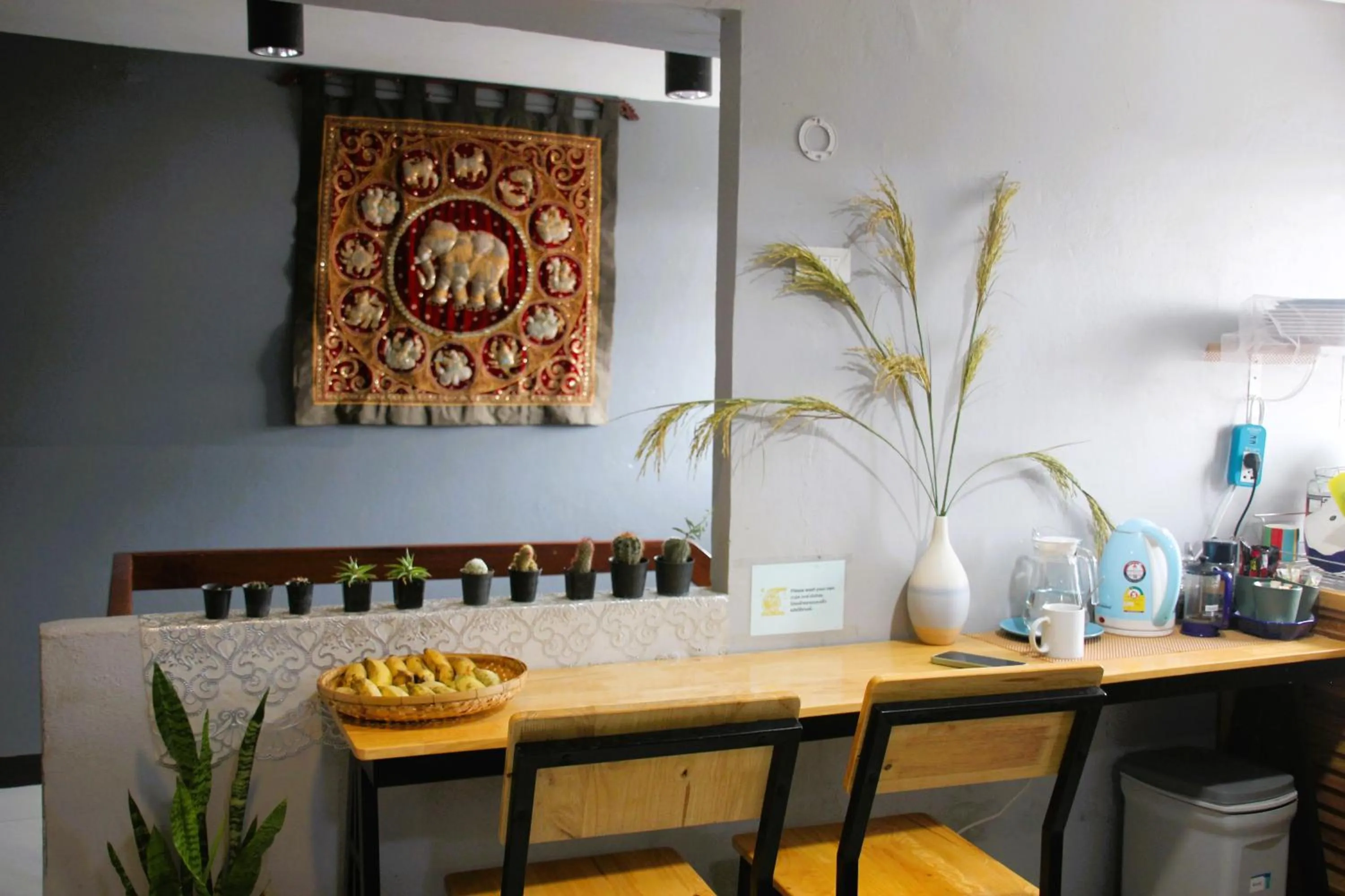 Coffee/tea facilities in Lux Rooms Night Bazaar