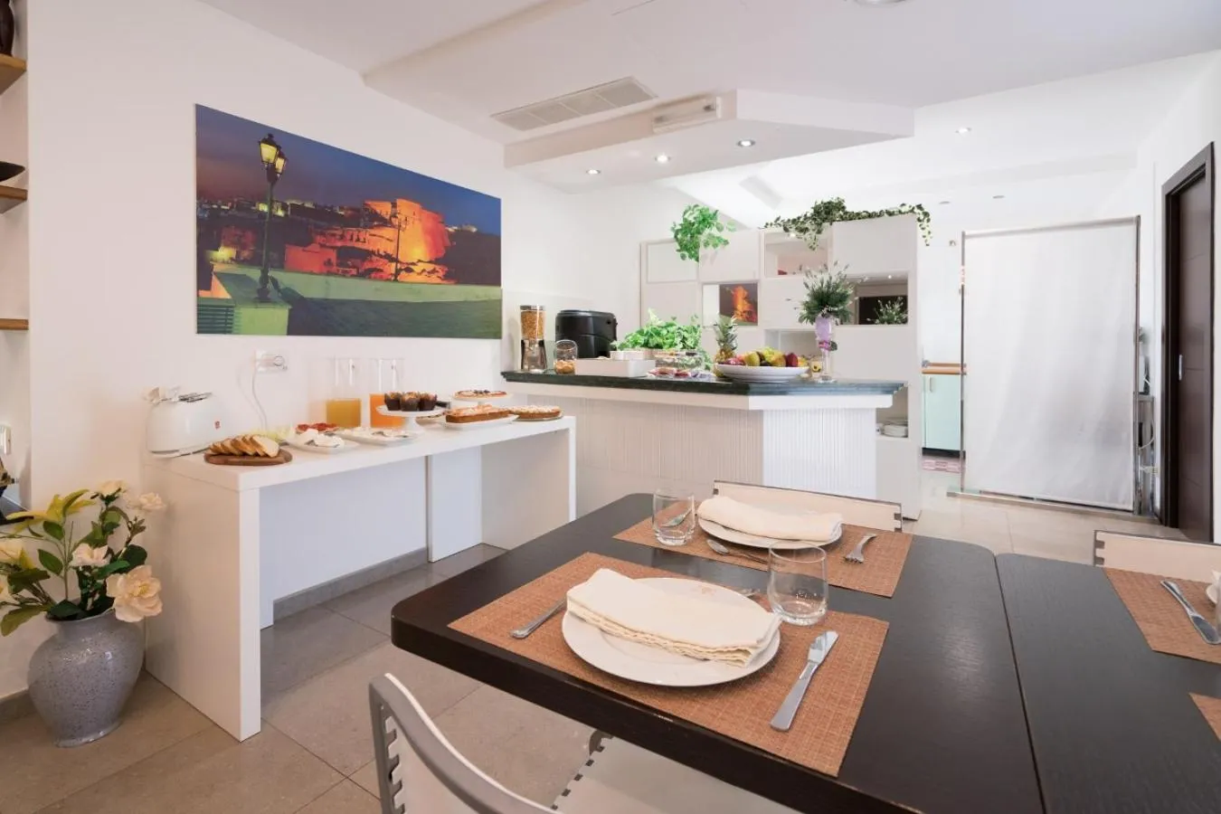 Restaurant/places to eat in B&B Nacorè