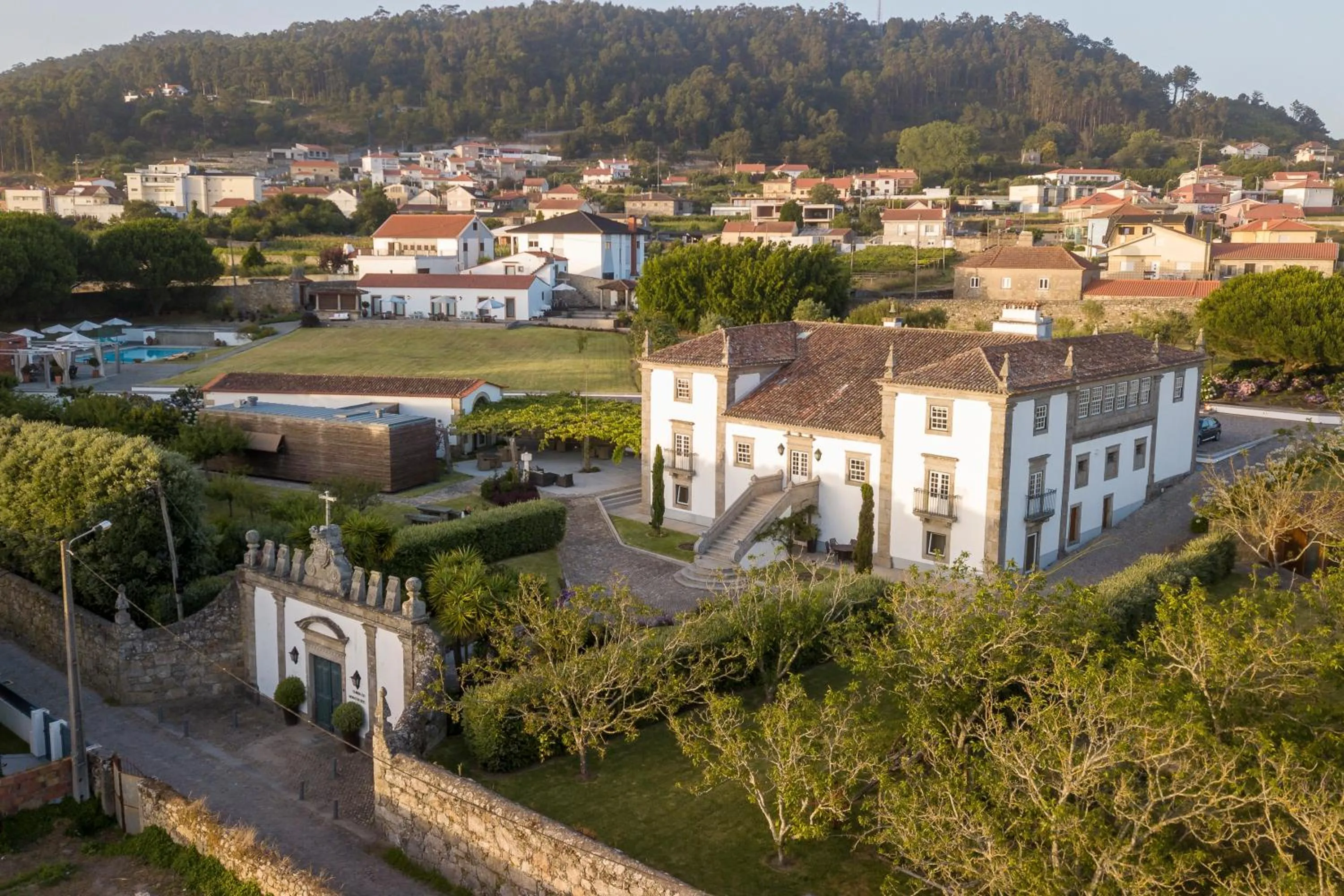 Property building in Quinta do Monteverde