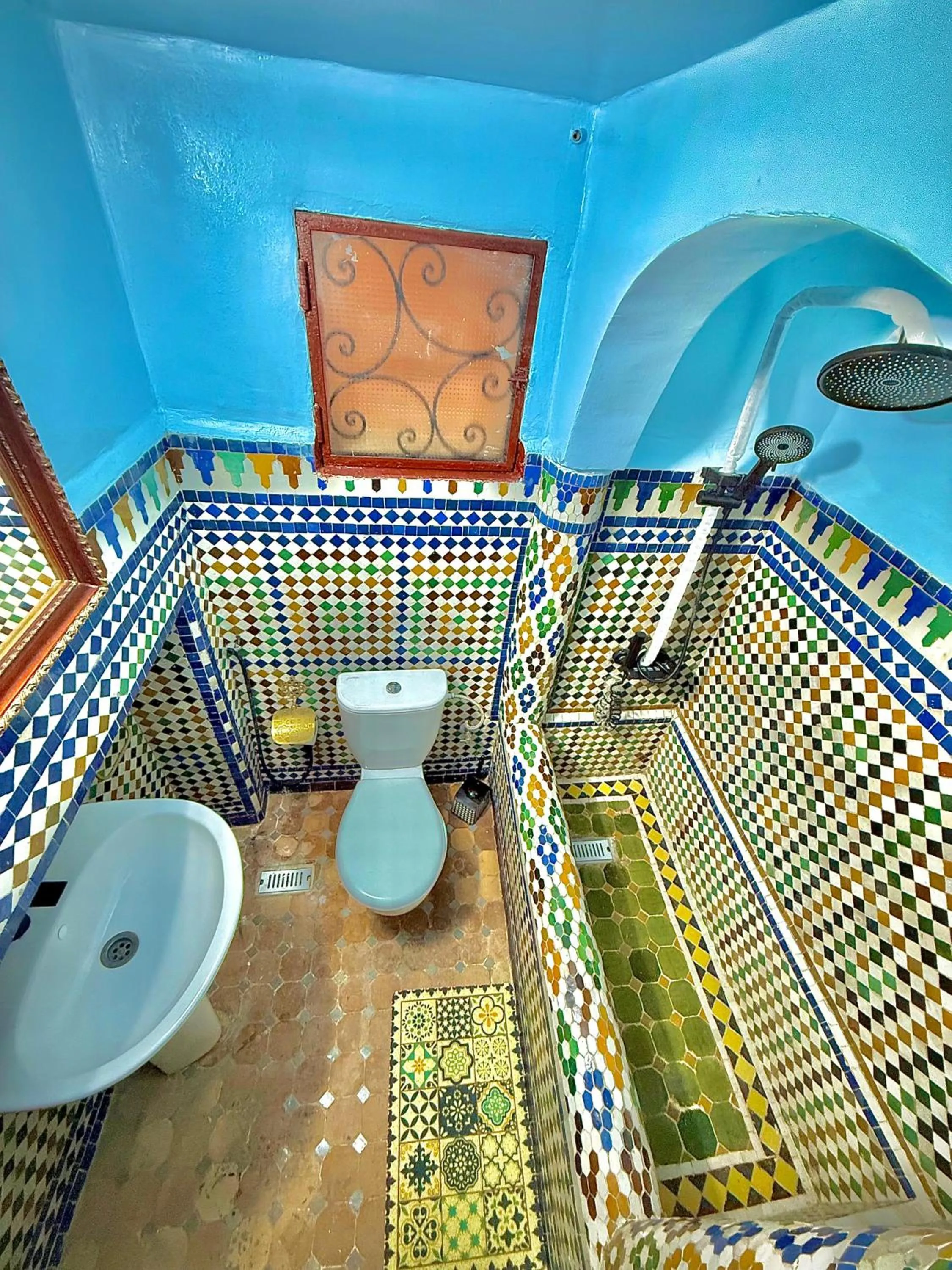 Toilet in Riad DAR FES