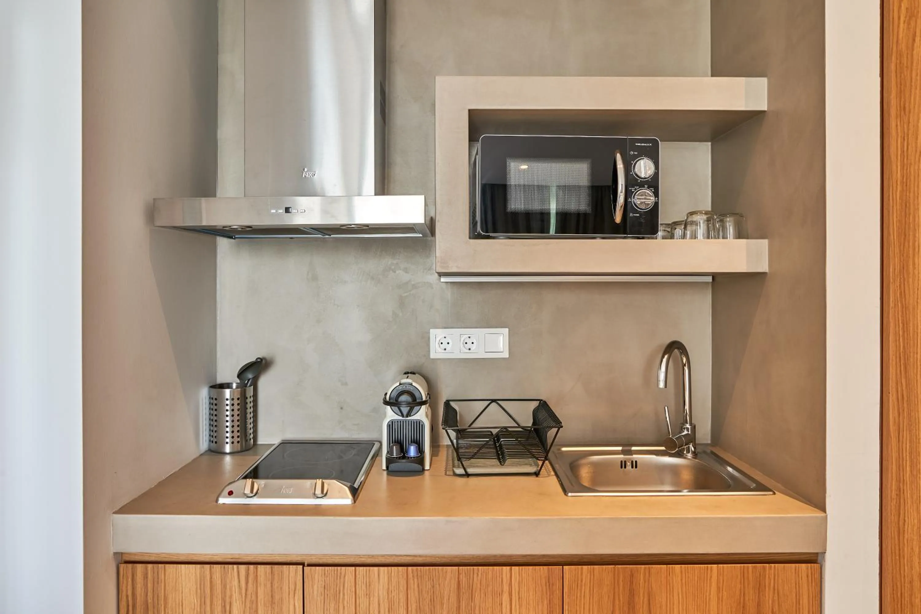 Kitchen or kitchenette in Mougre studios