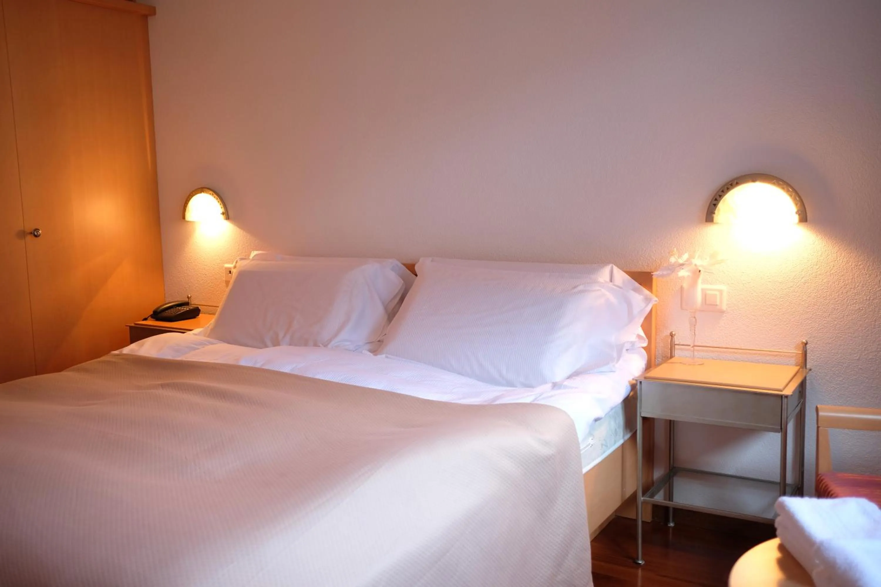 Bed in Hotel Restaurant Rothorn