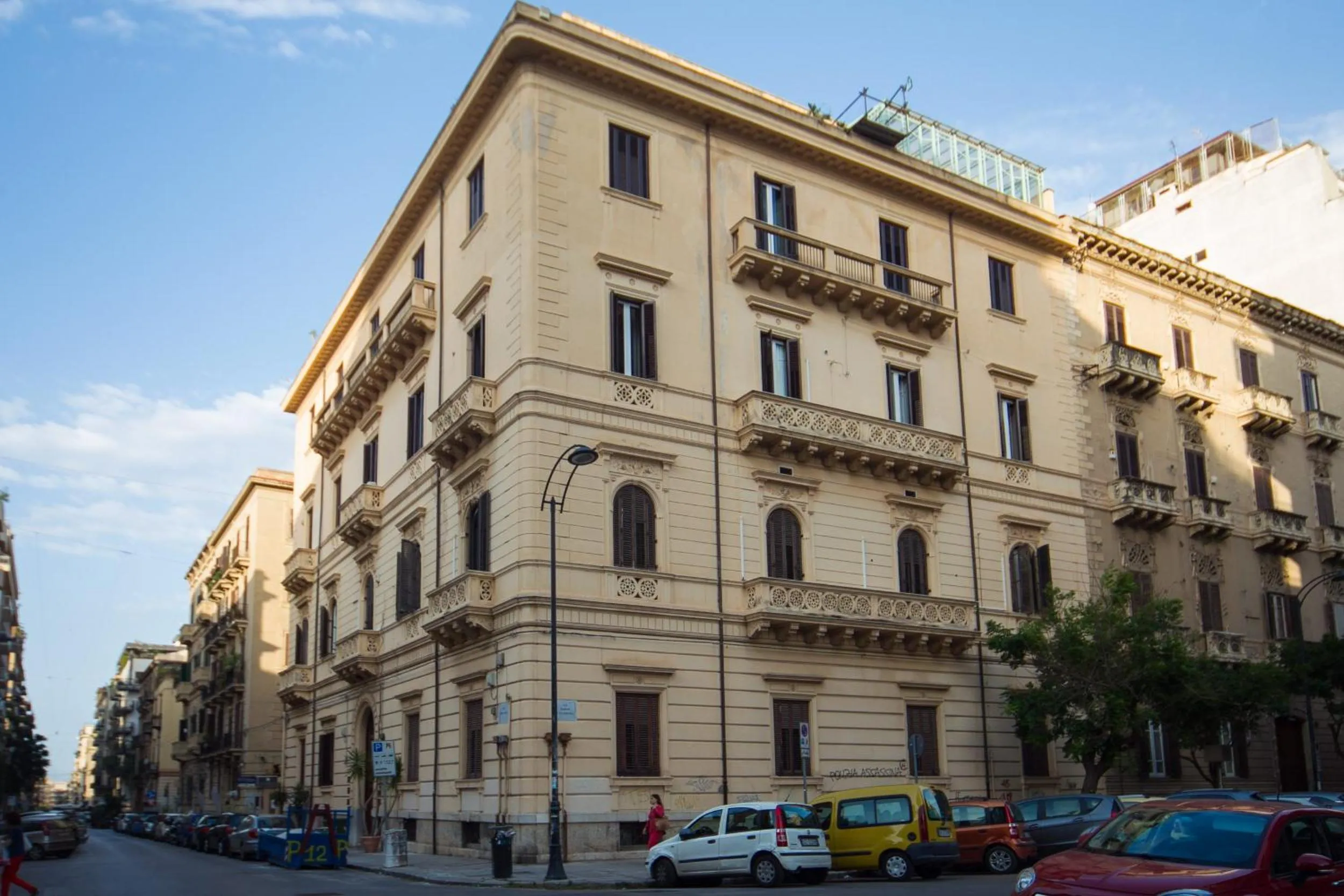 Property building in Palermo Gallery