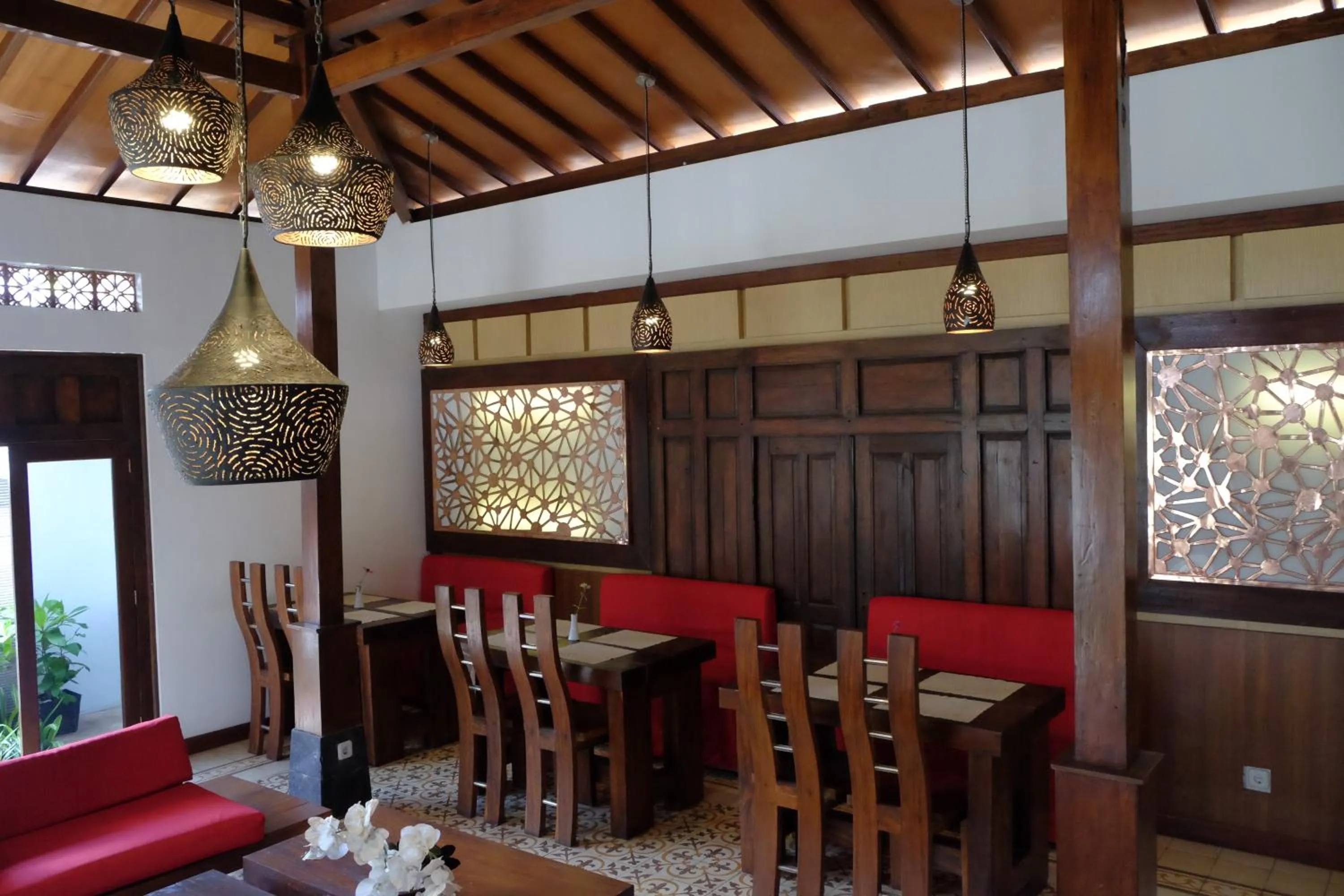 Area and facilities in Puri Langenarjan Guest House