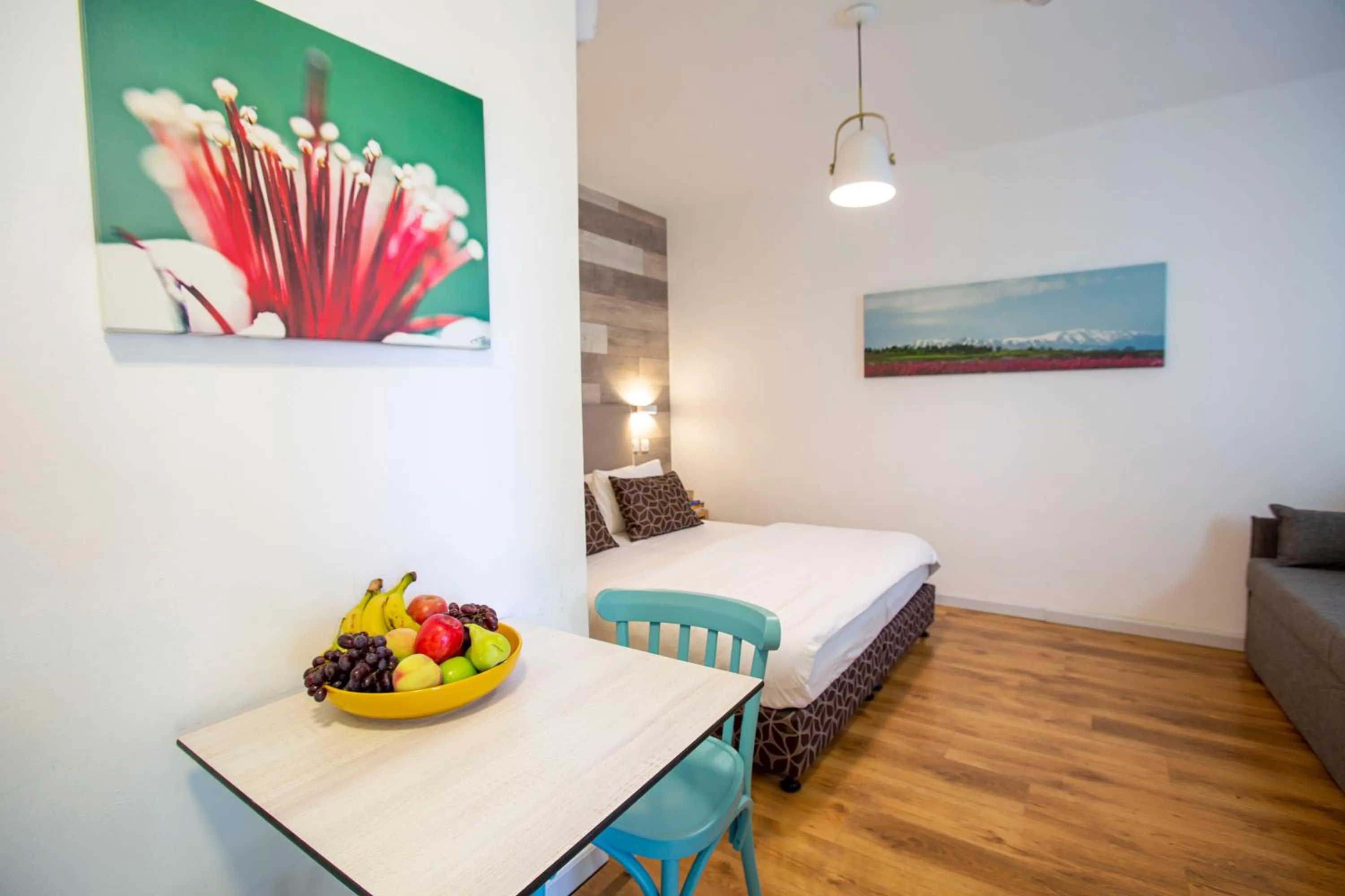 Photo of the whole room, Bed in Kibbutz Malkiya Travel Hotel