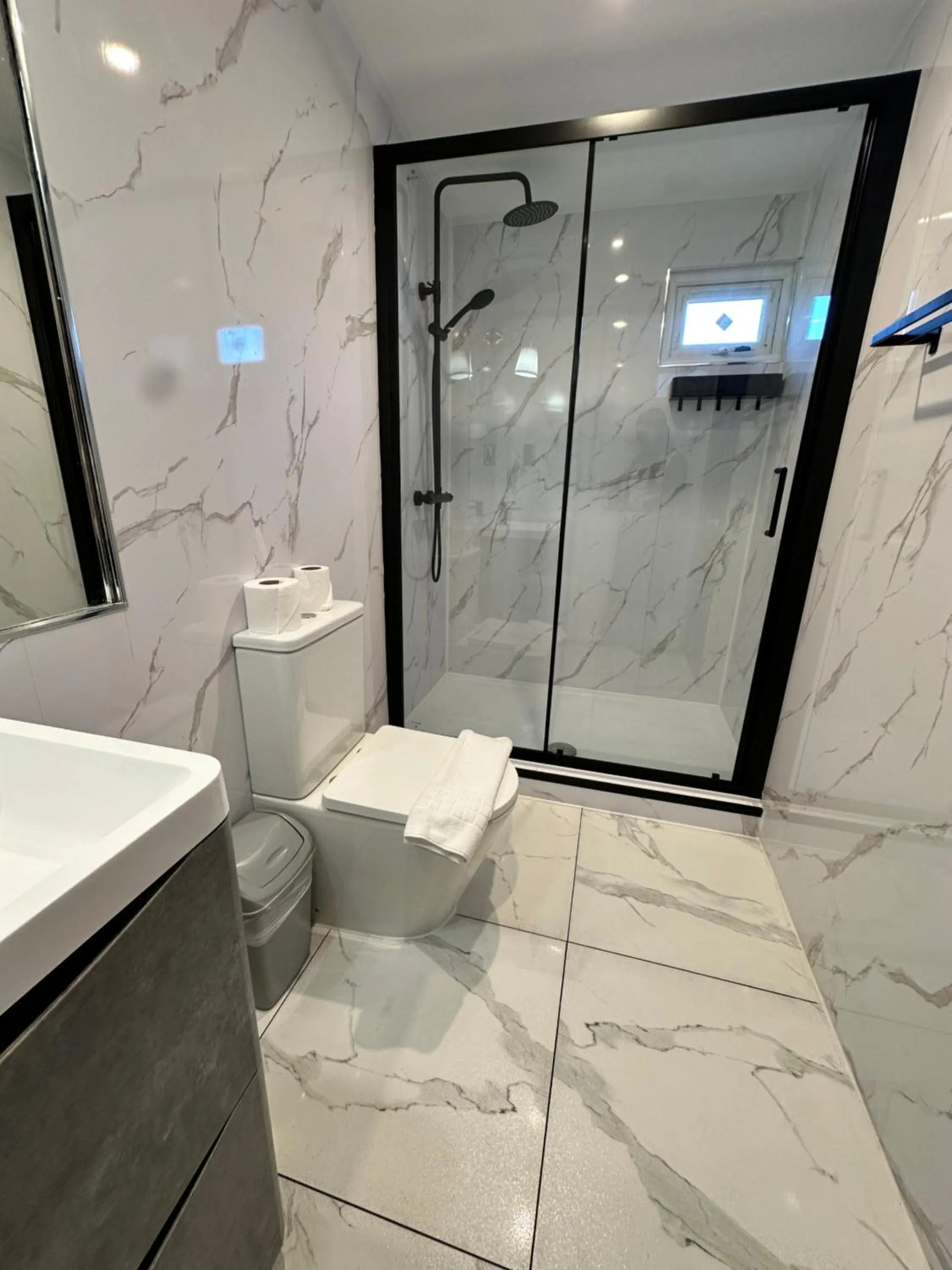 Shower in Pasha Hotel - 3* Boutique Hotel