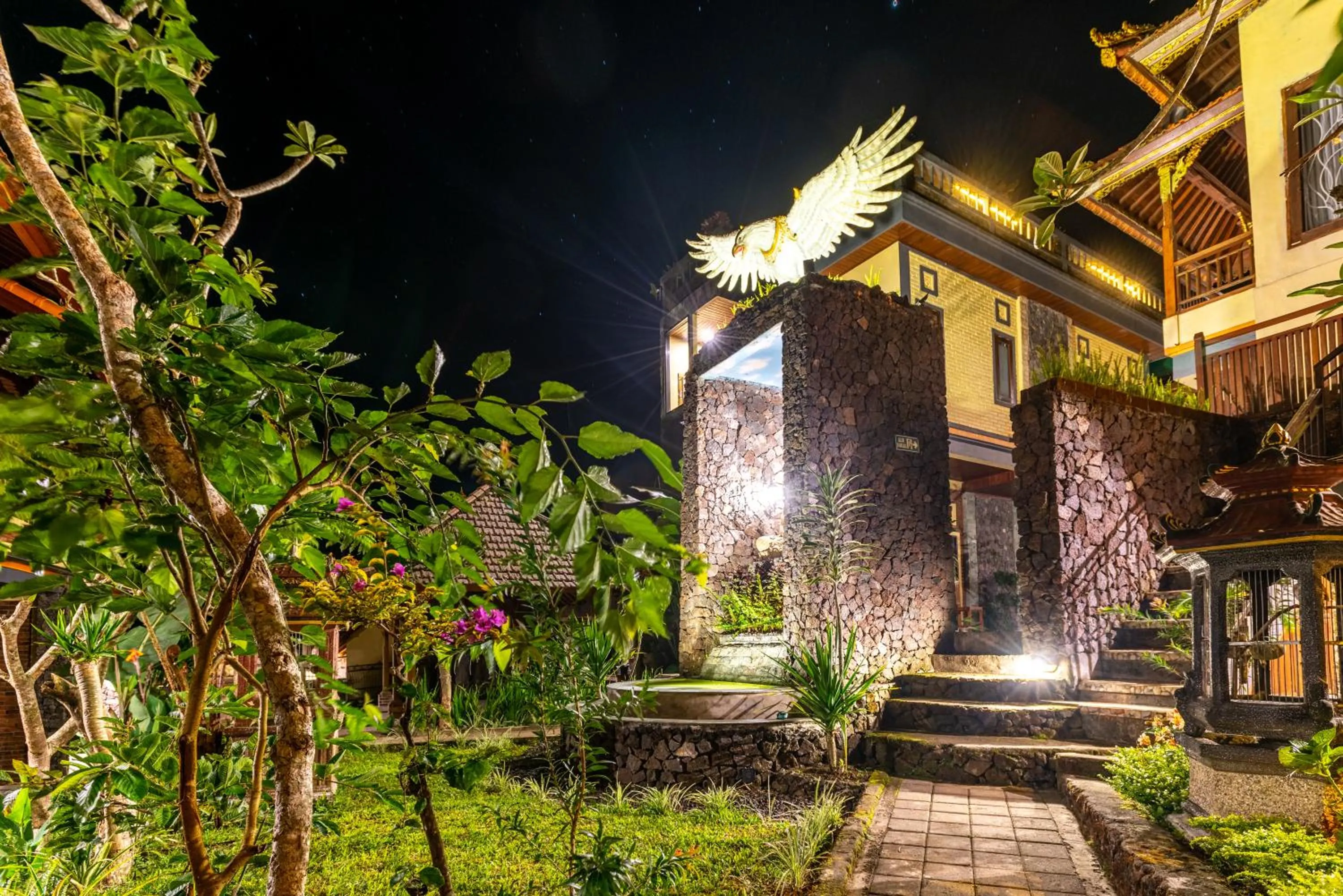 Property building in The Garuda Villa and Restaurant