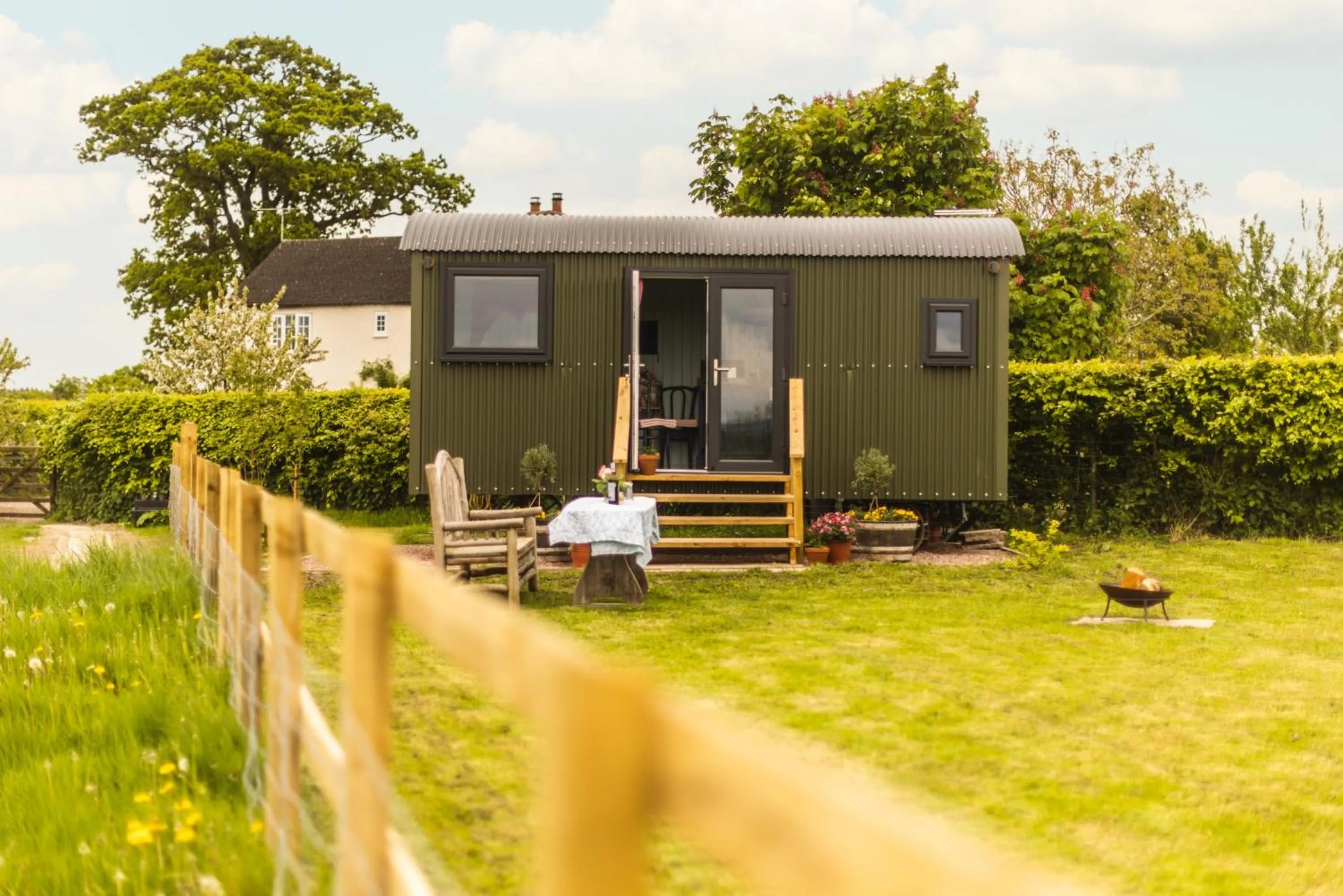 Property building in Mulsford Cottage