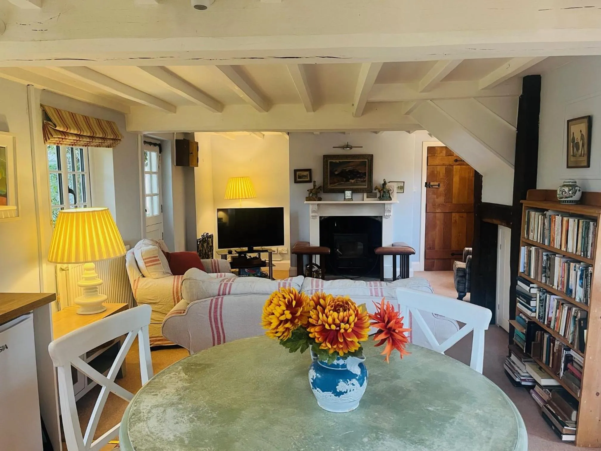 Living room in Mulsford Cottage