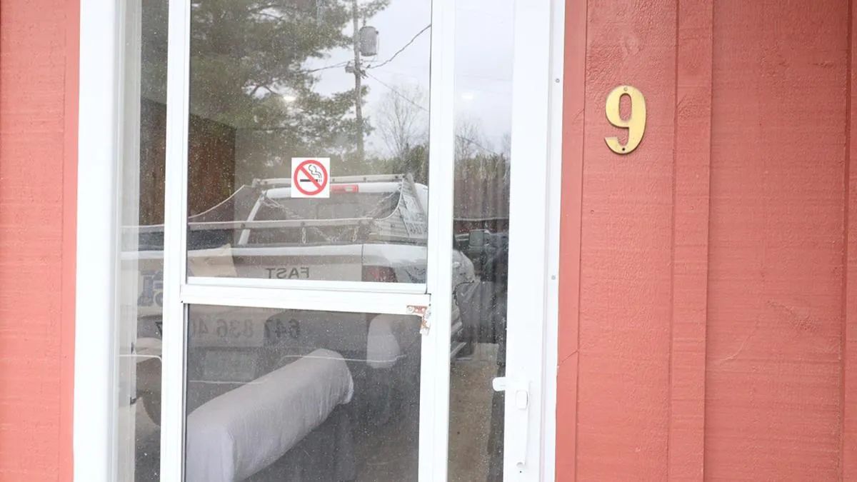 Algonquin Lakeside Inn