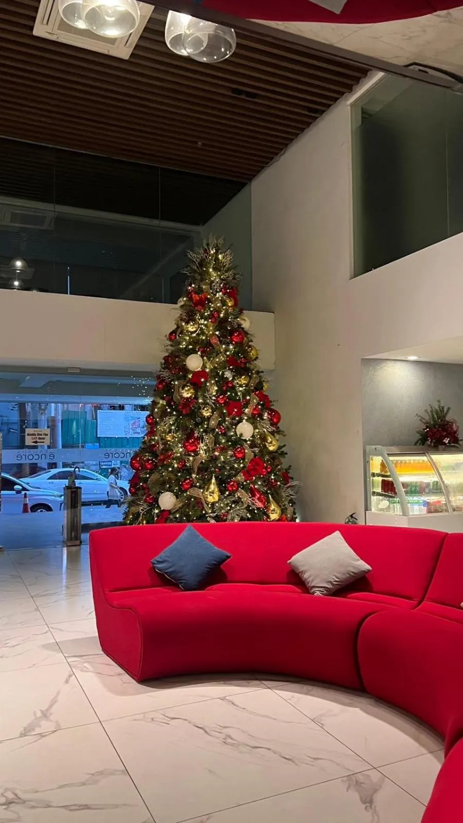 Lobby or reception in Ramada Encore by Wyndham Makati