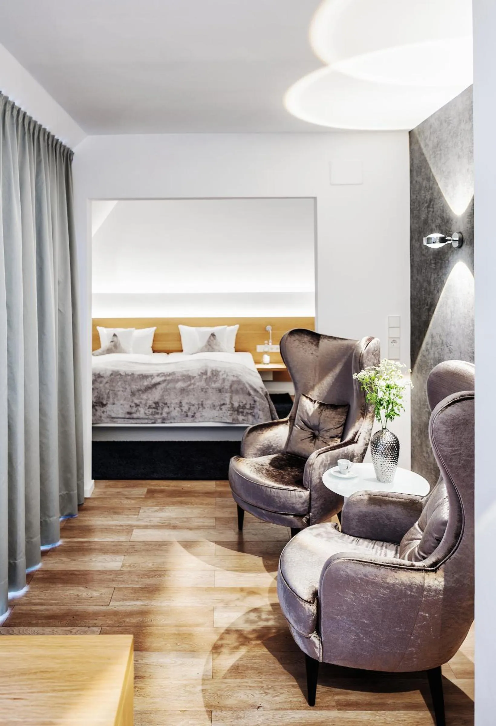 Photo of the whole room, Bed in Seevital Hotel & SPA - Ihr 4 Sterne Superior Hideaway direkt am See